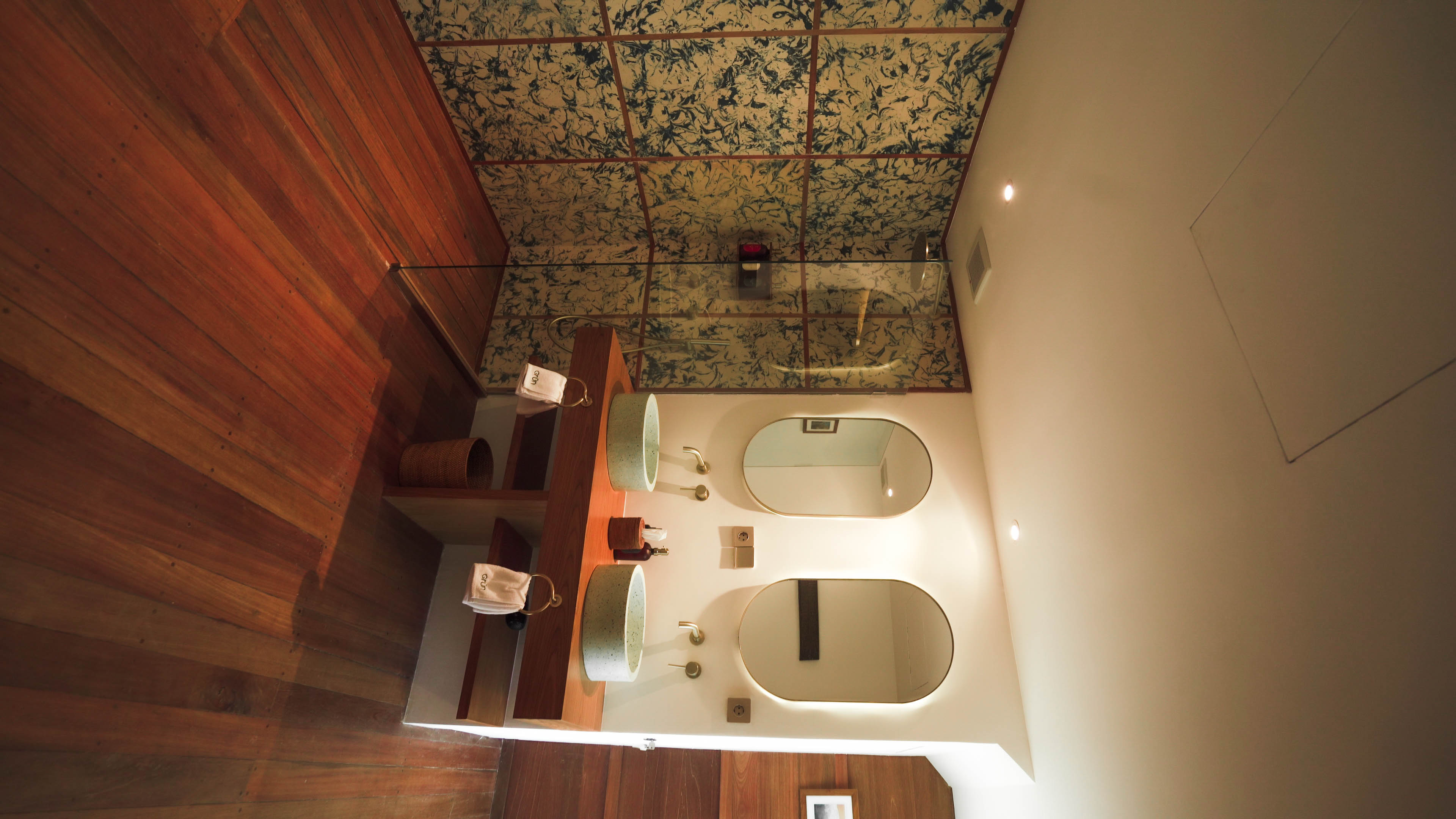 Villa Two Queen Beds