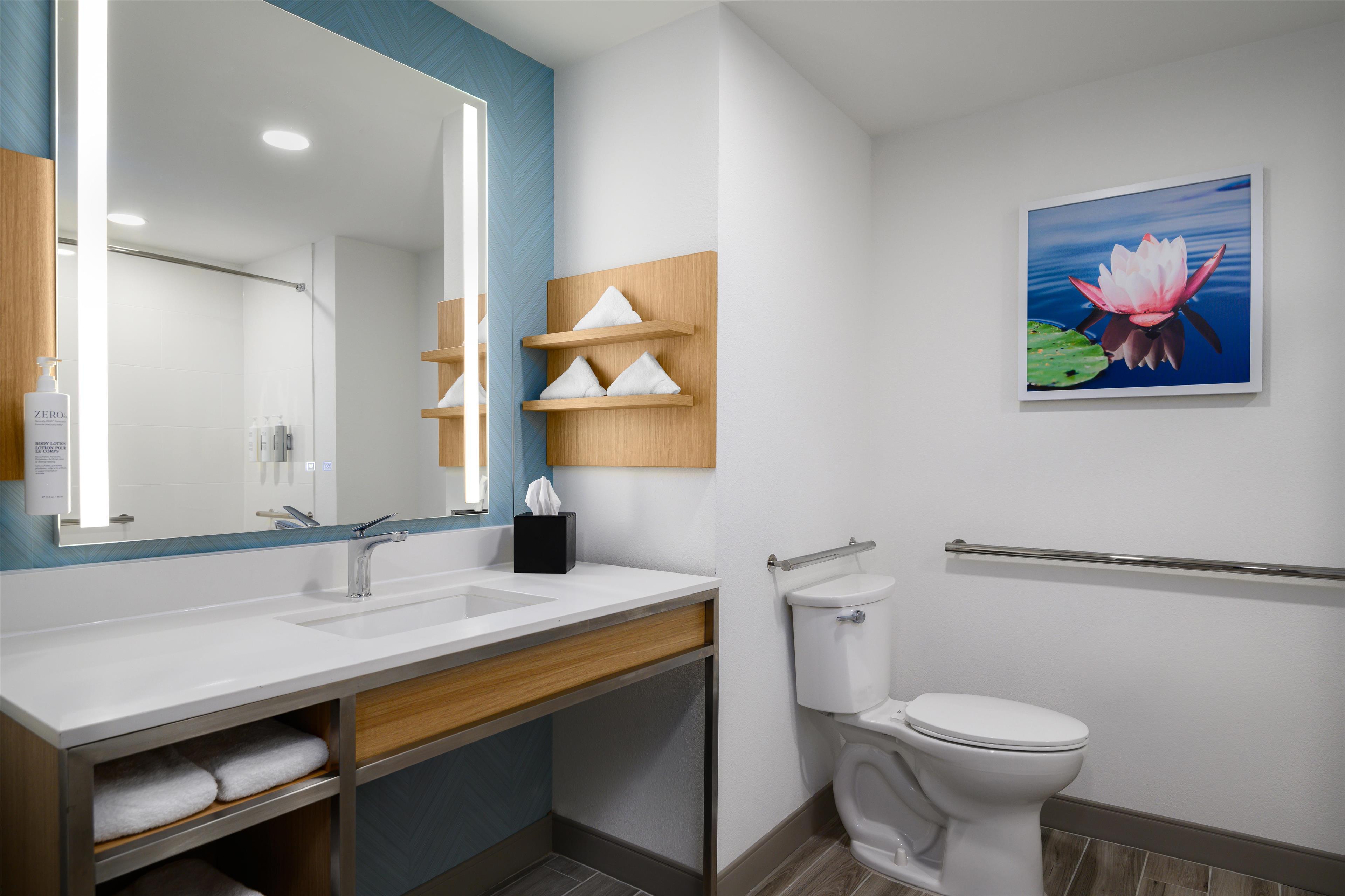 Double Accessible-two Queen Beds