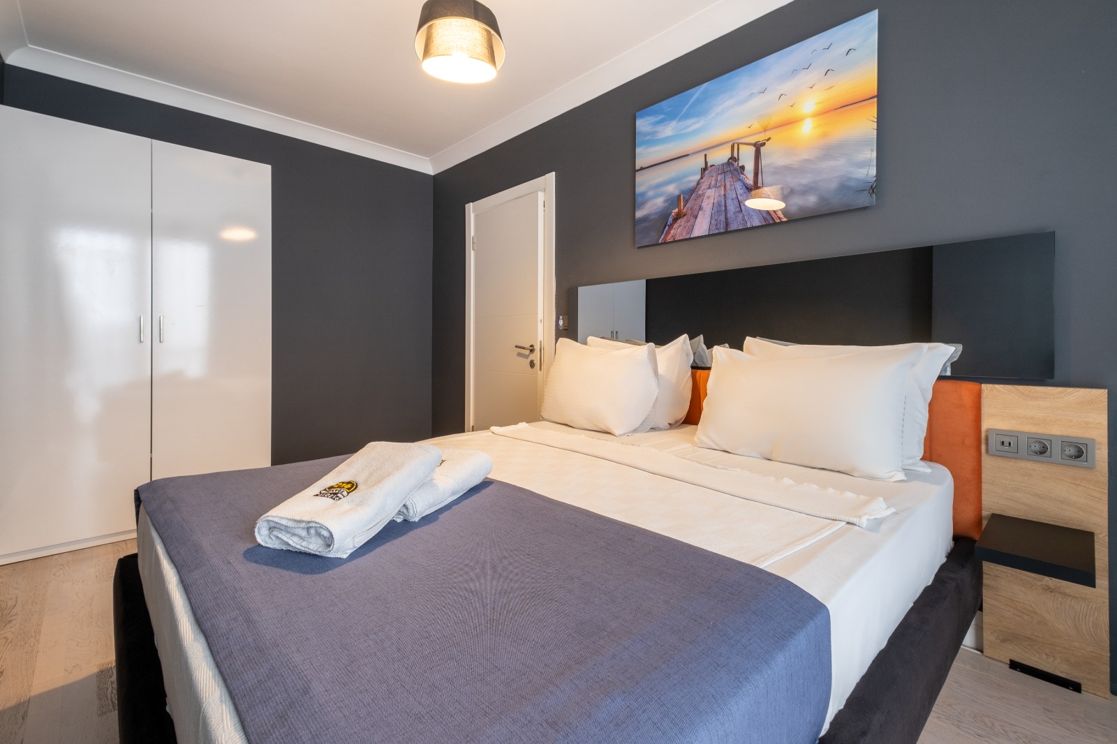 Junior Suite Accessible