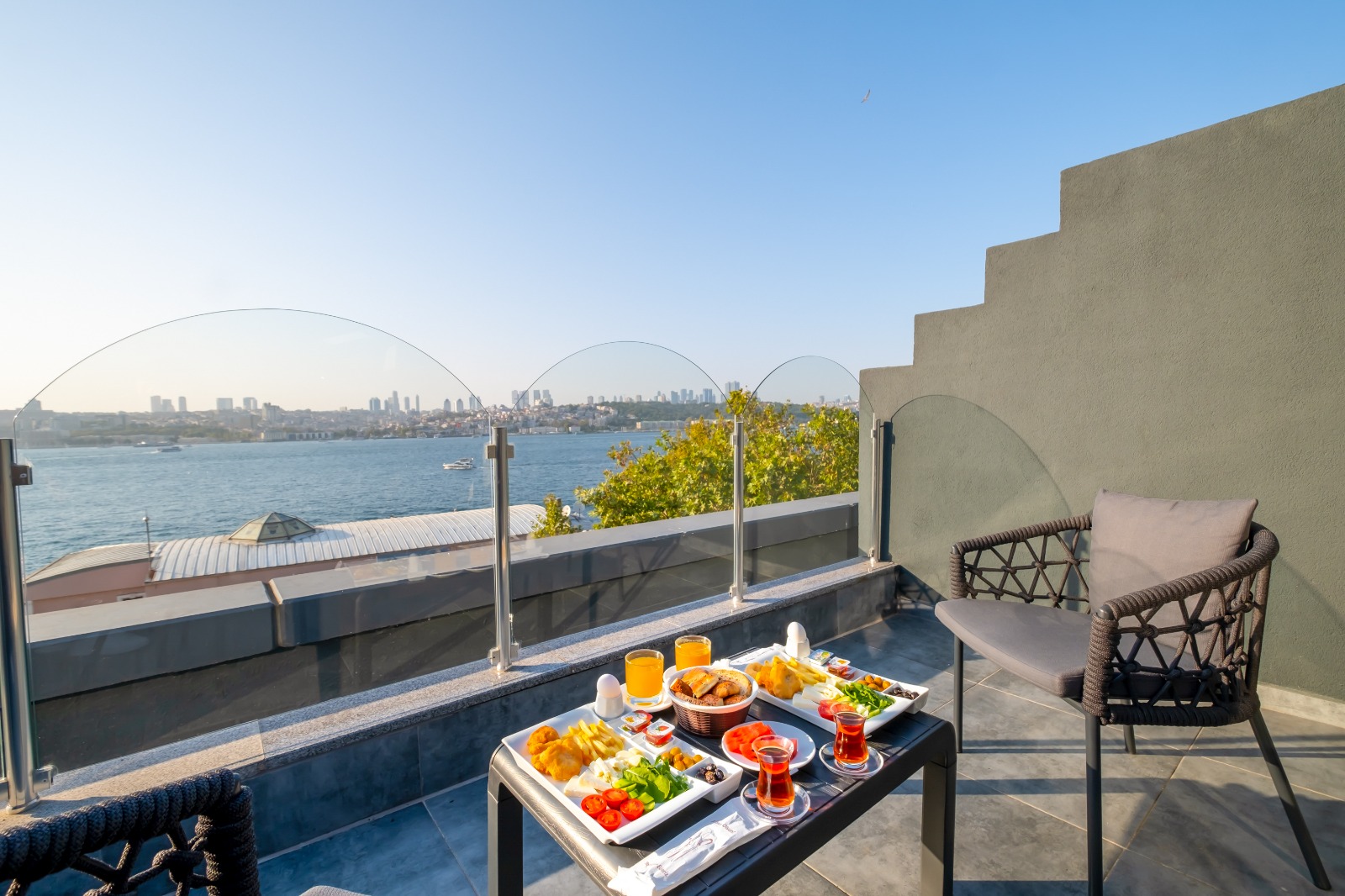 Suite Sea View with Balcony