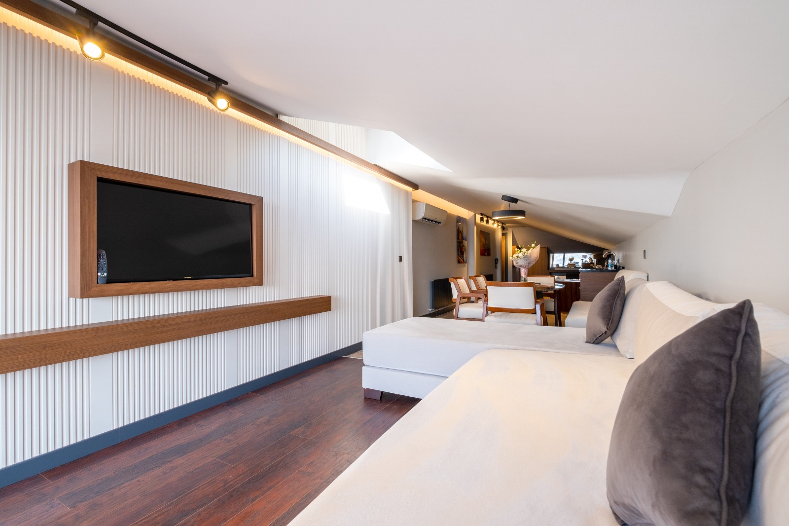 Suite Sea View with Balcony