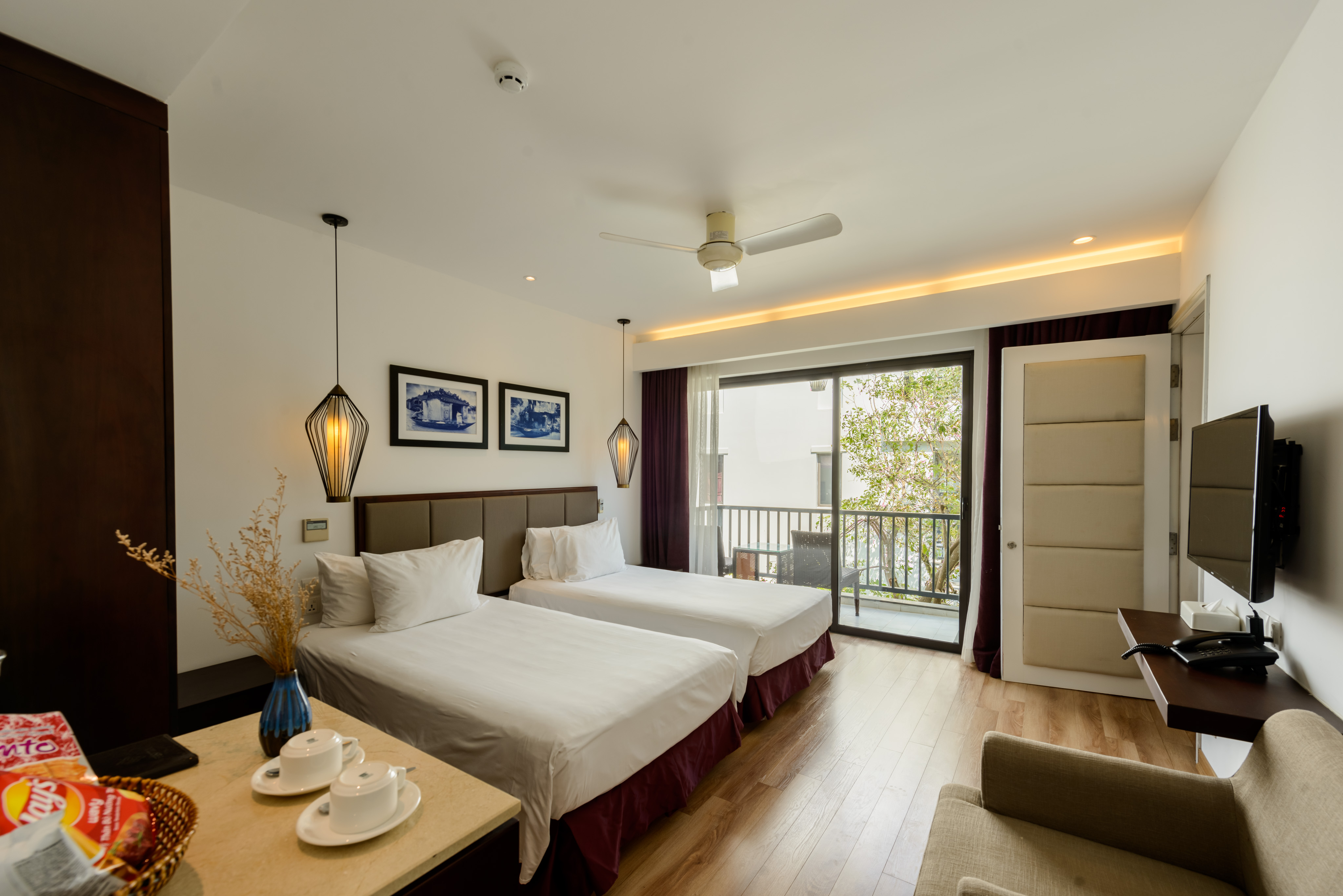 Family Room Connecting Room