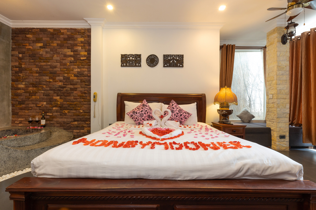 Double Deluxe Pool View