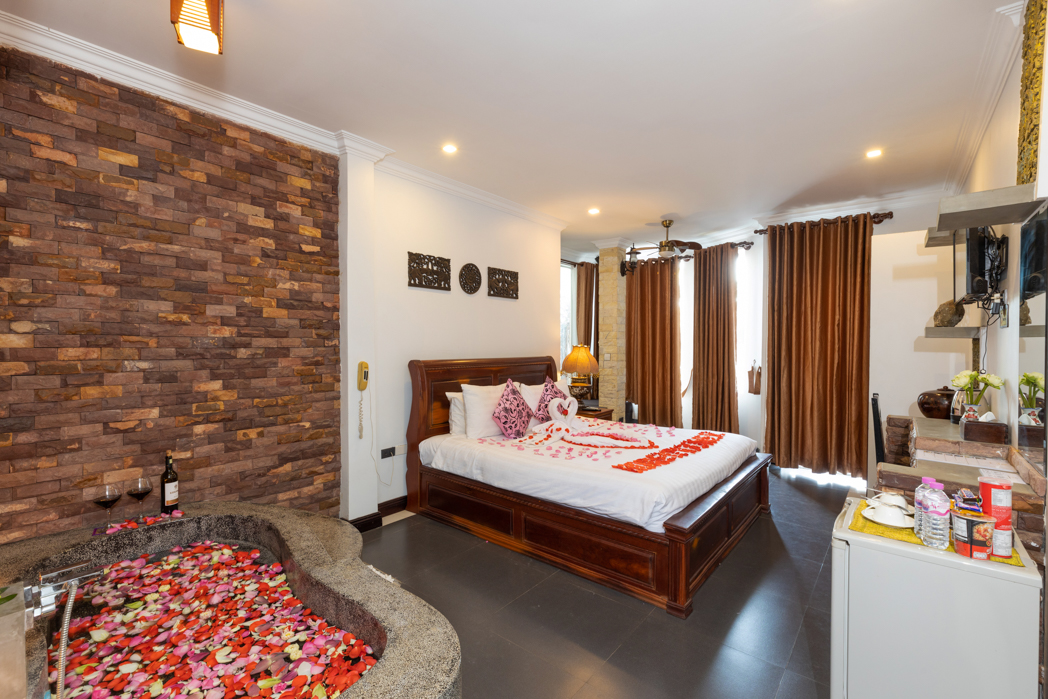 Double Deluxe Pool View