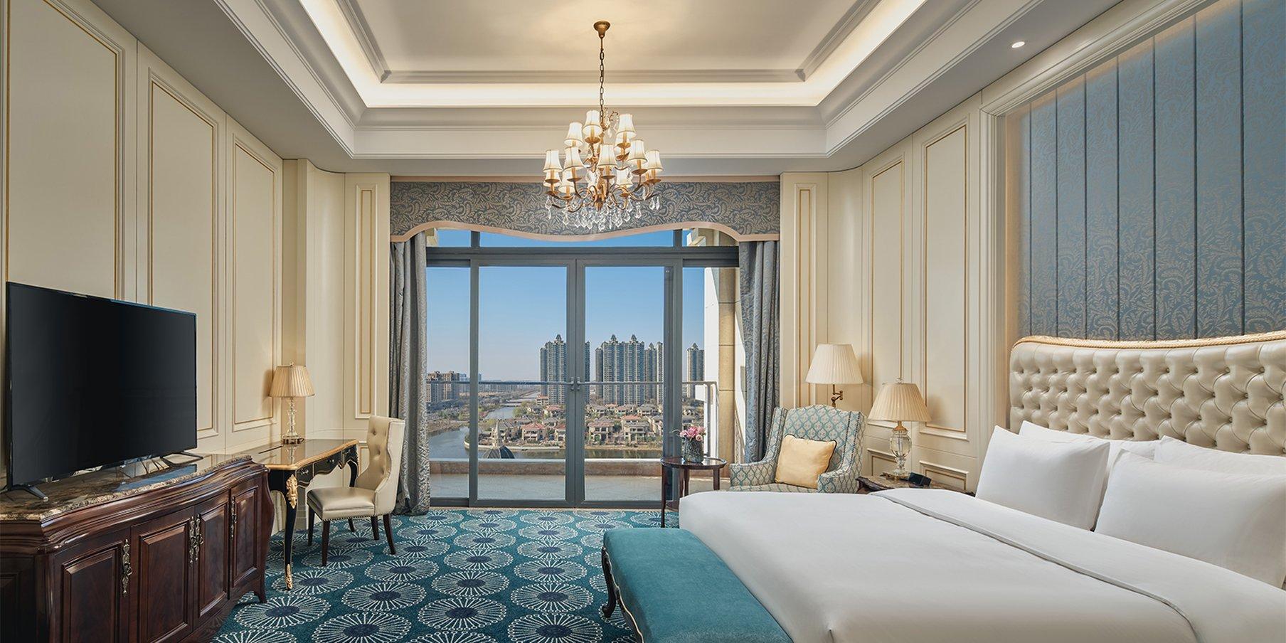 Double King Size Bed