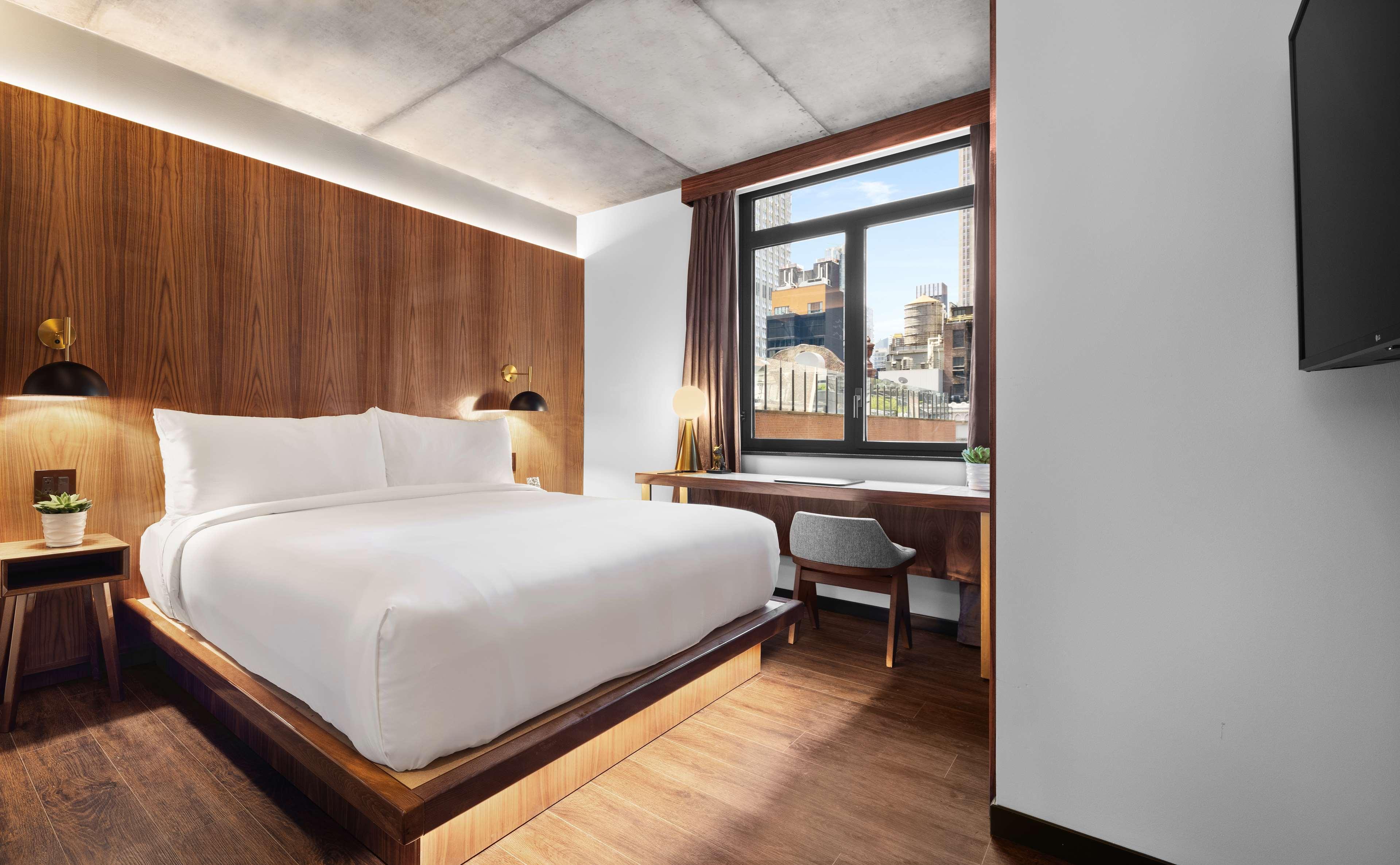 Double King Size Bed