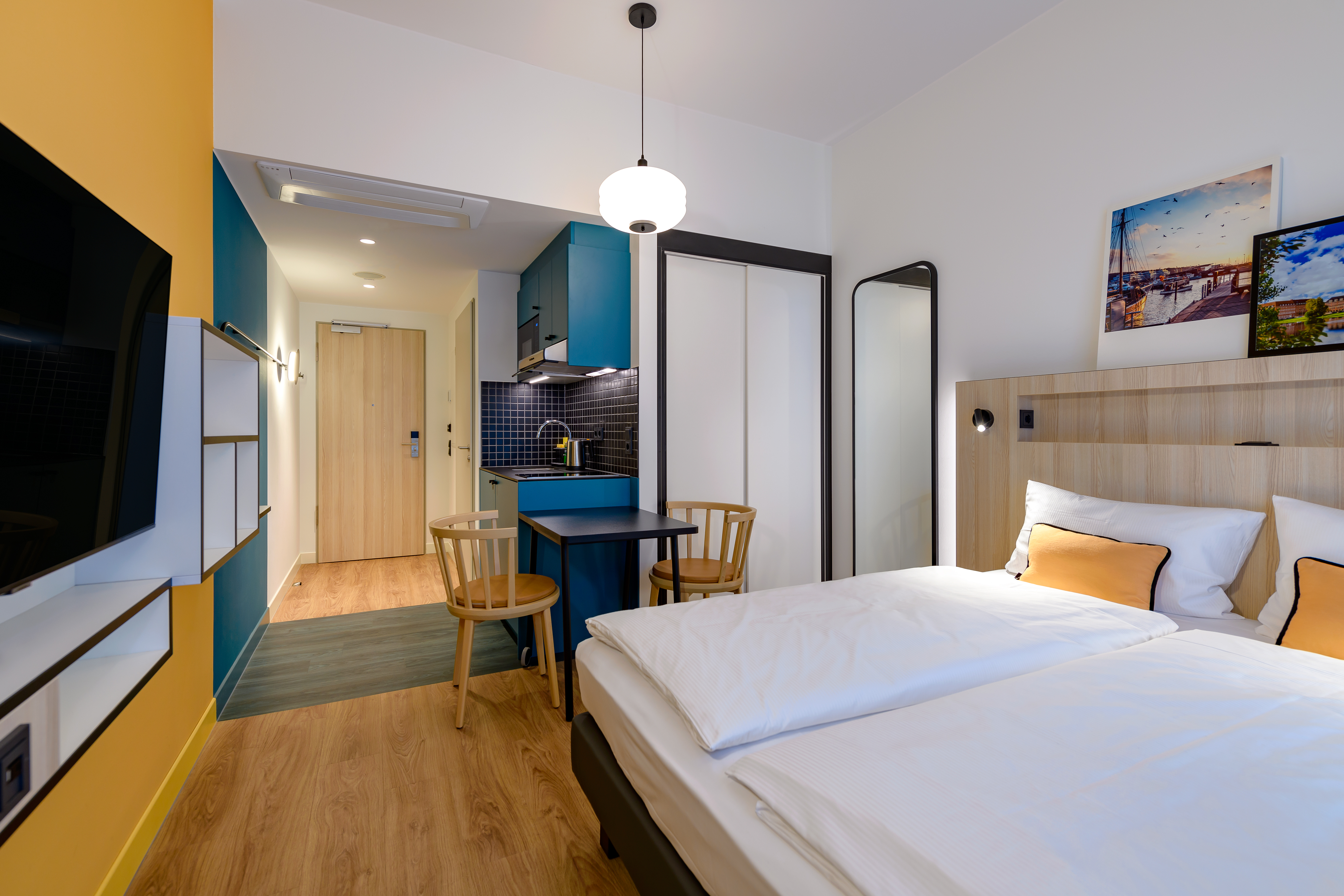 Studio with Double Bed