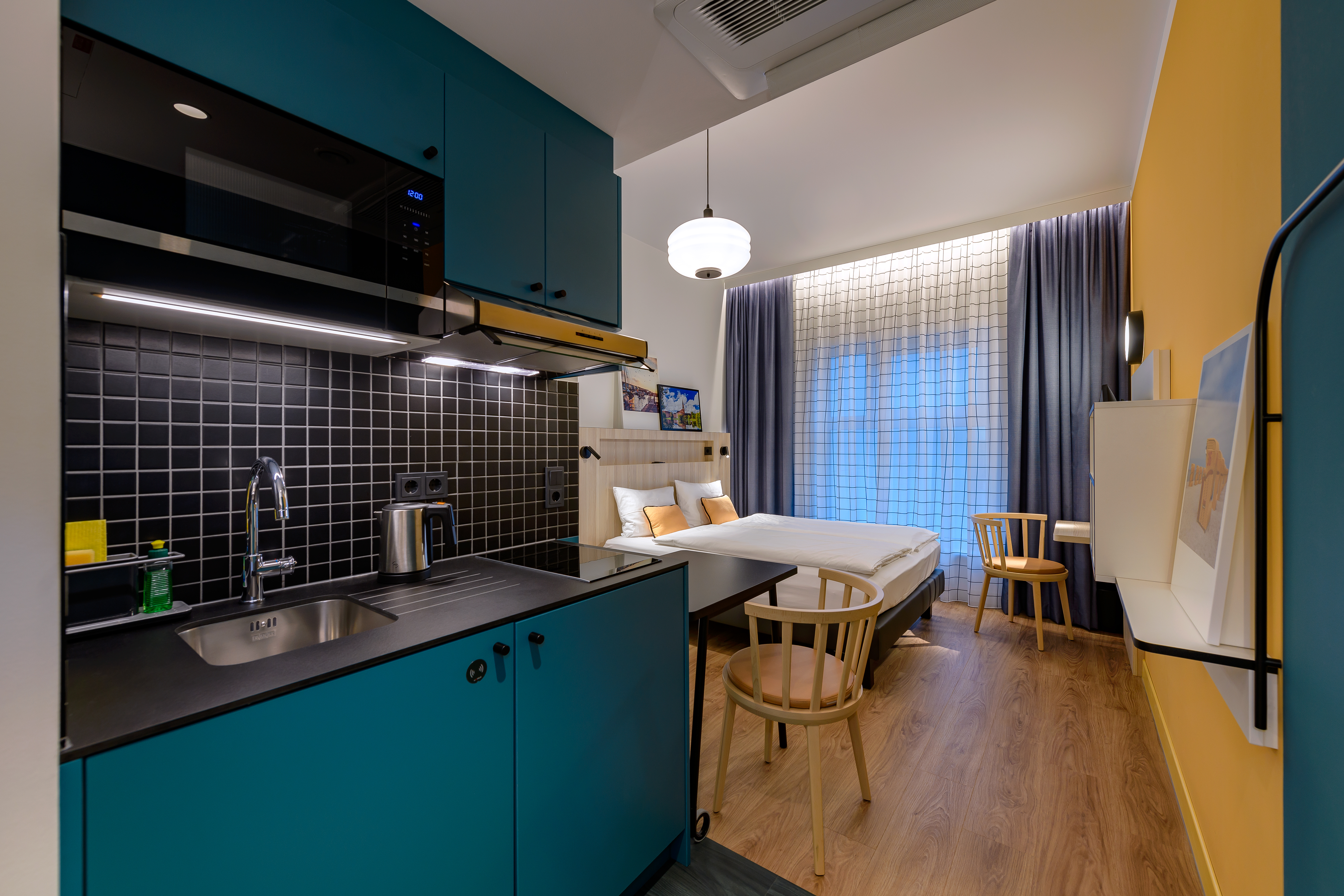 Studio with Double Bed