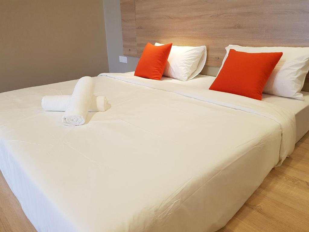 Double Deluxe King Bed