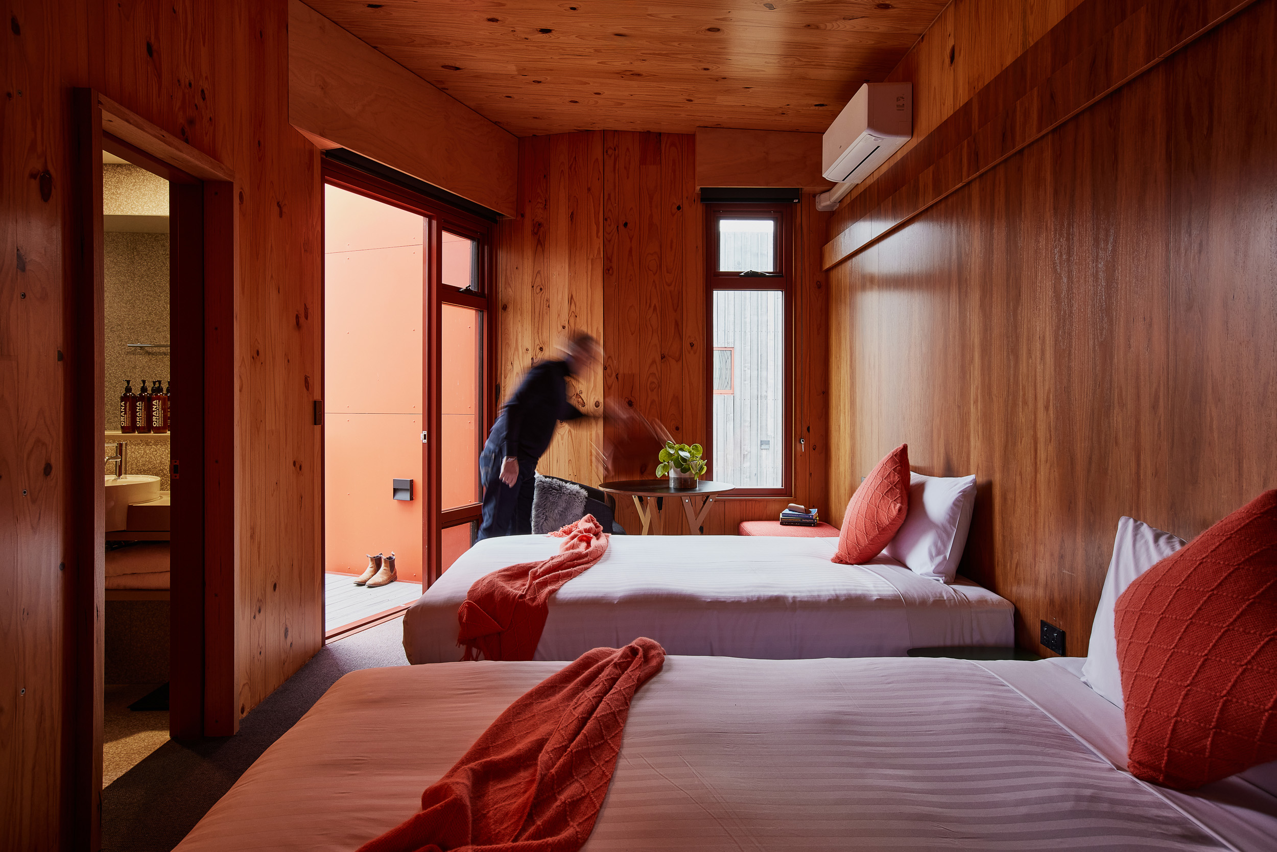 Double or Twin Standard