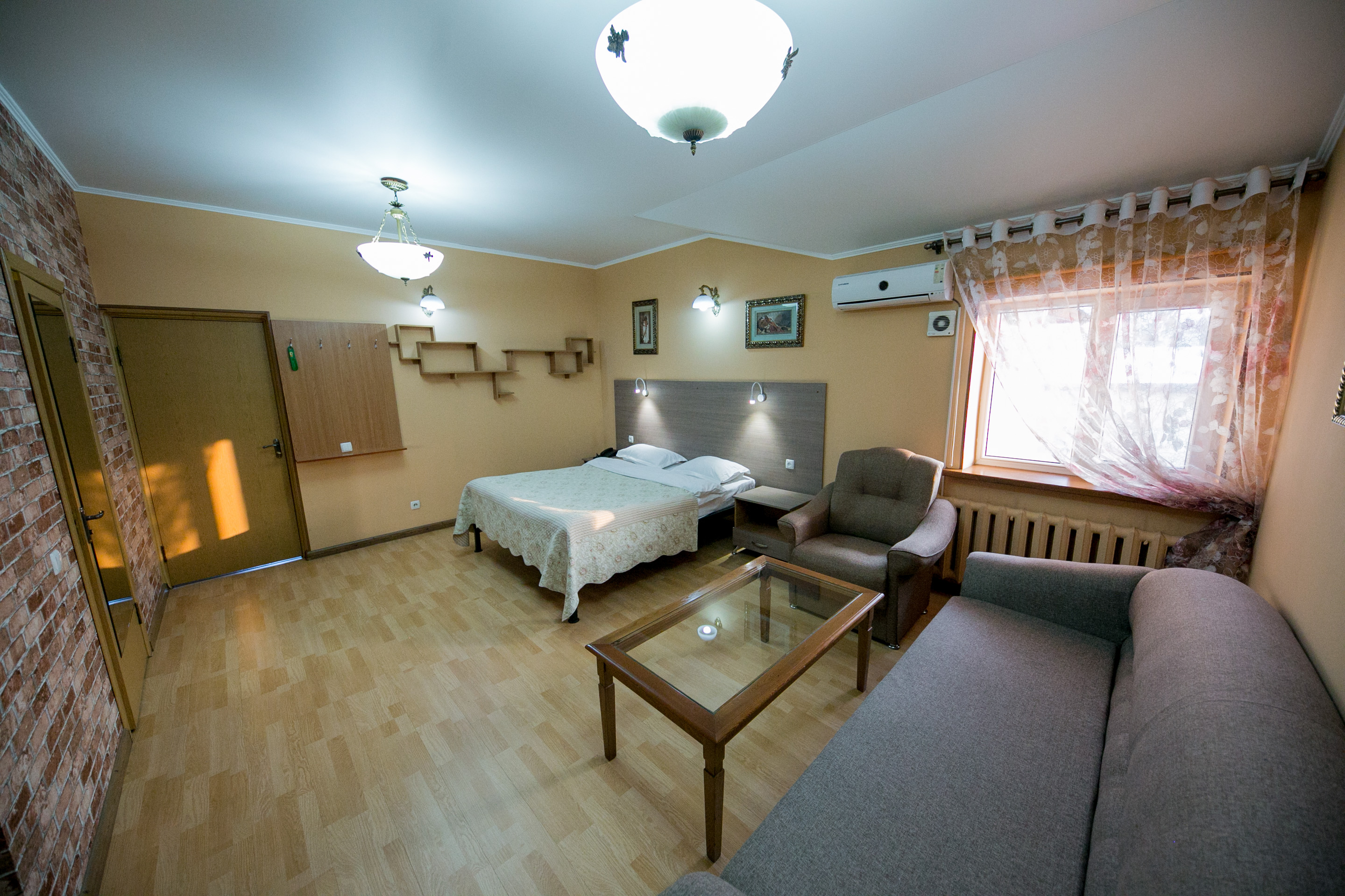 Family Room Deluxe Two Bedroom