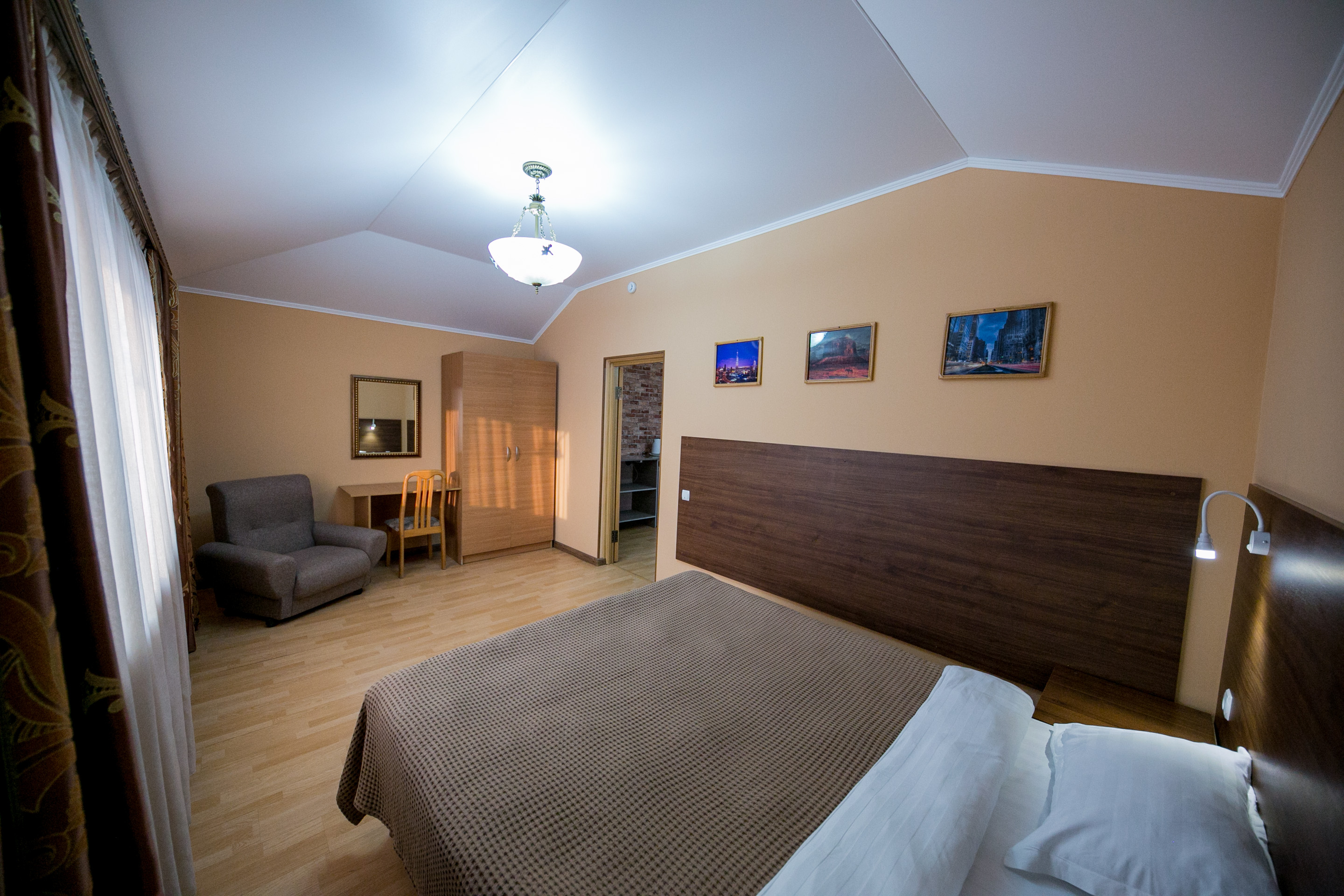 Family Room Deluxe Two Bedroom