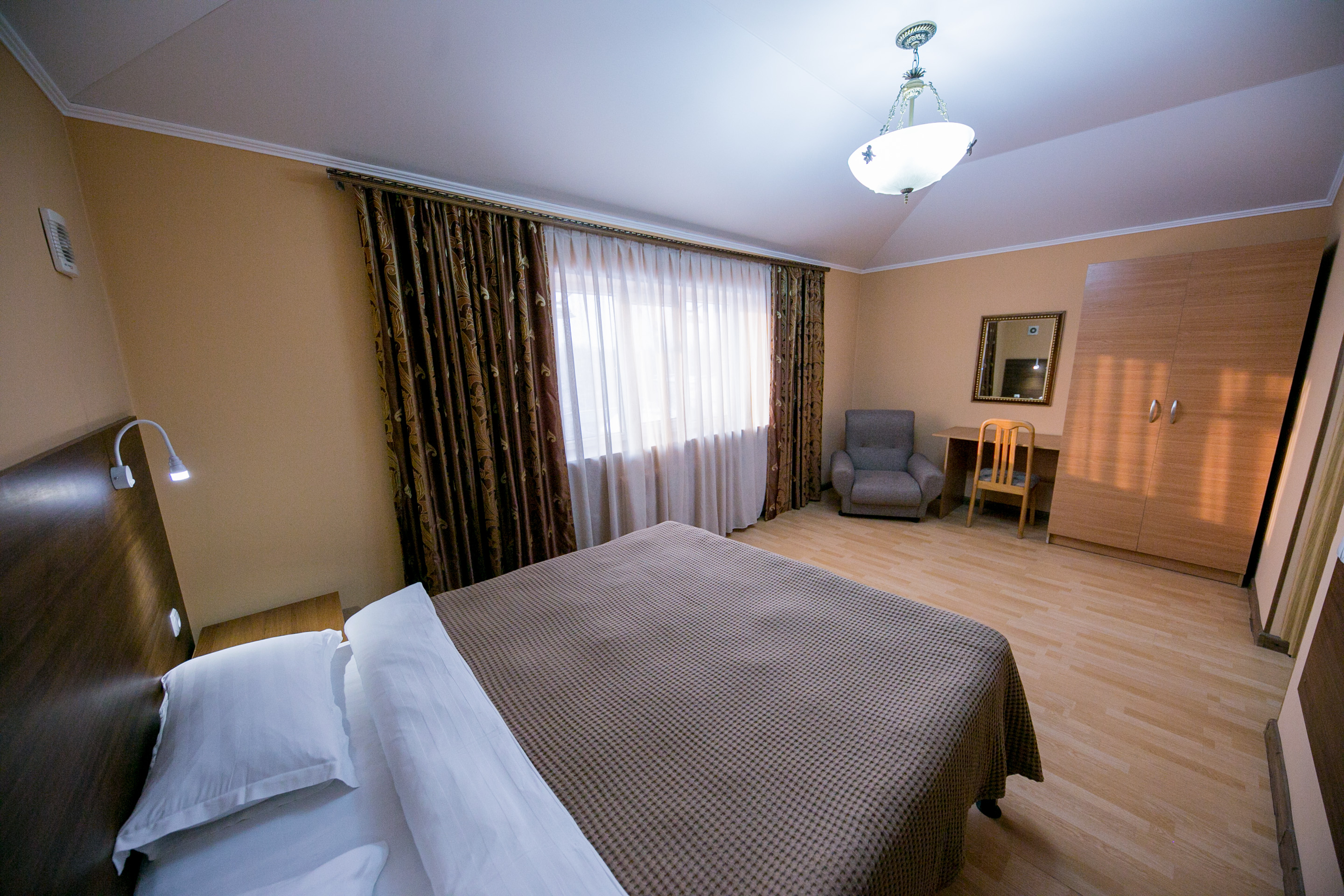 Family Room Deluxe Two Bedroom