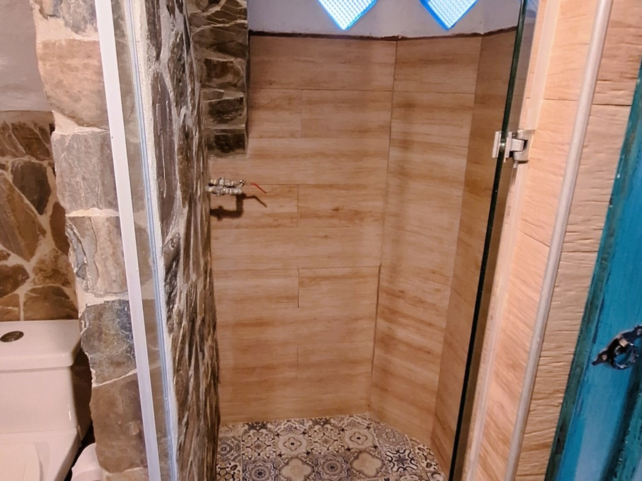 Room Two Double Beds