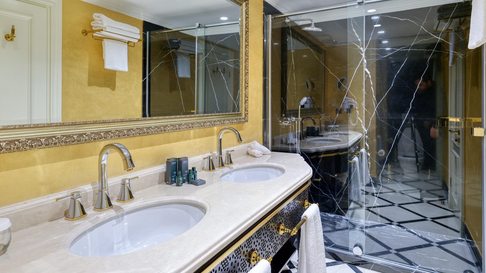 Suite One Bedroom One Bathroom