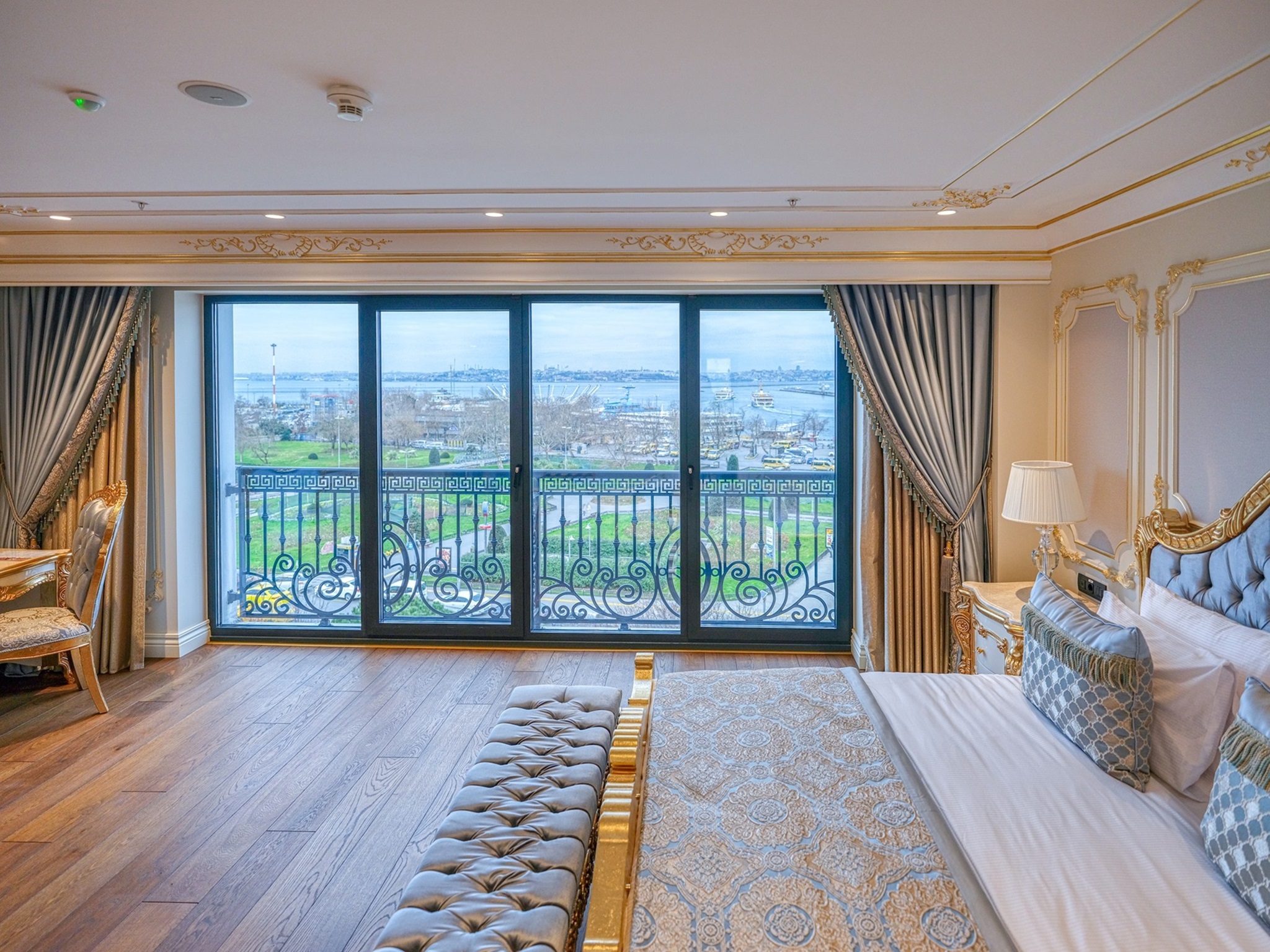 Suite One Bedroom One Bathroom