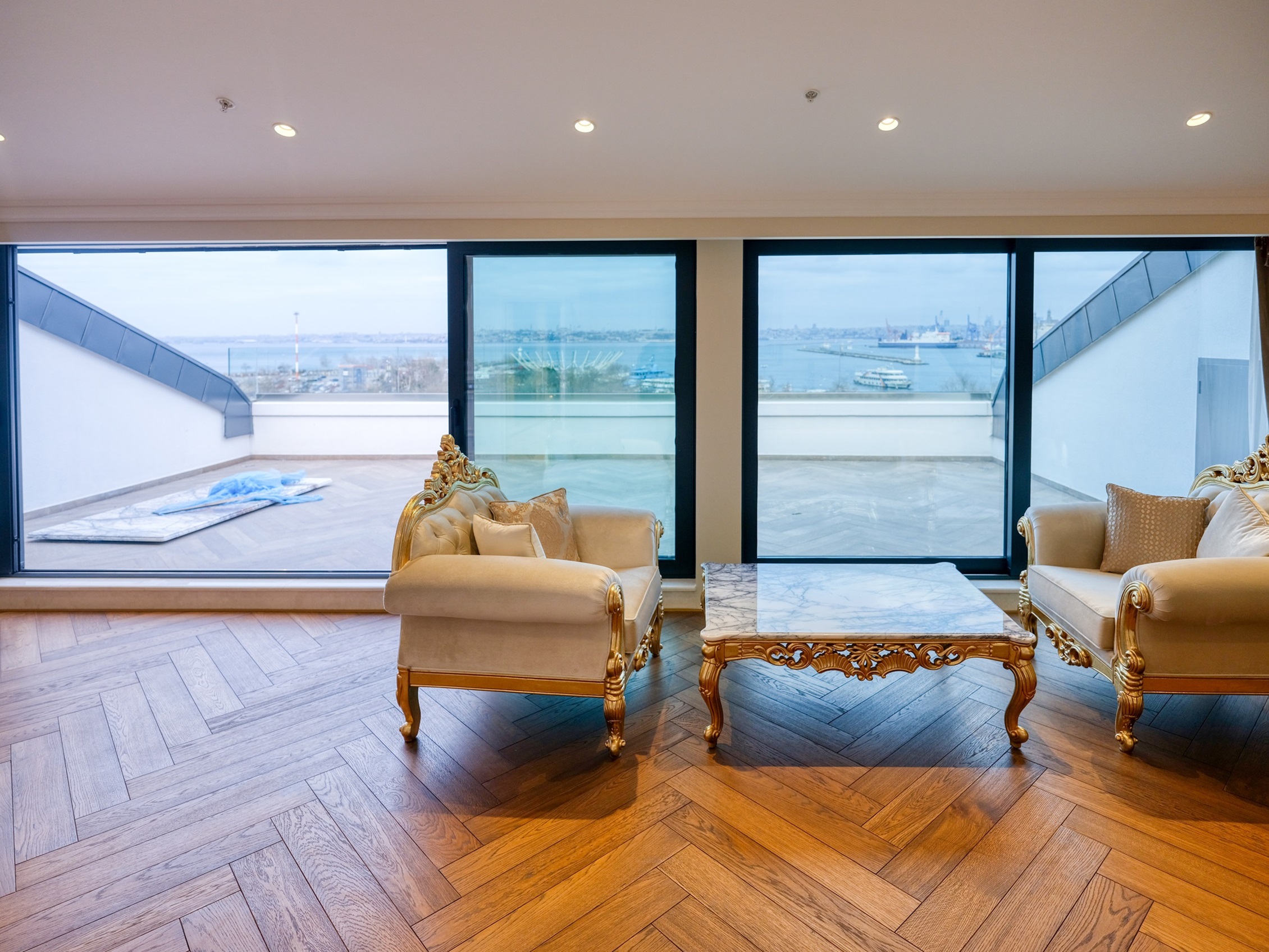 Suite Two Bedrooms Two Bathrooms