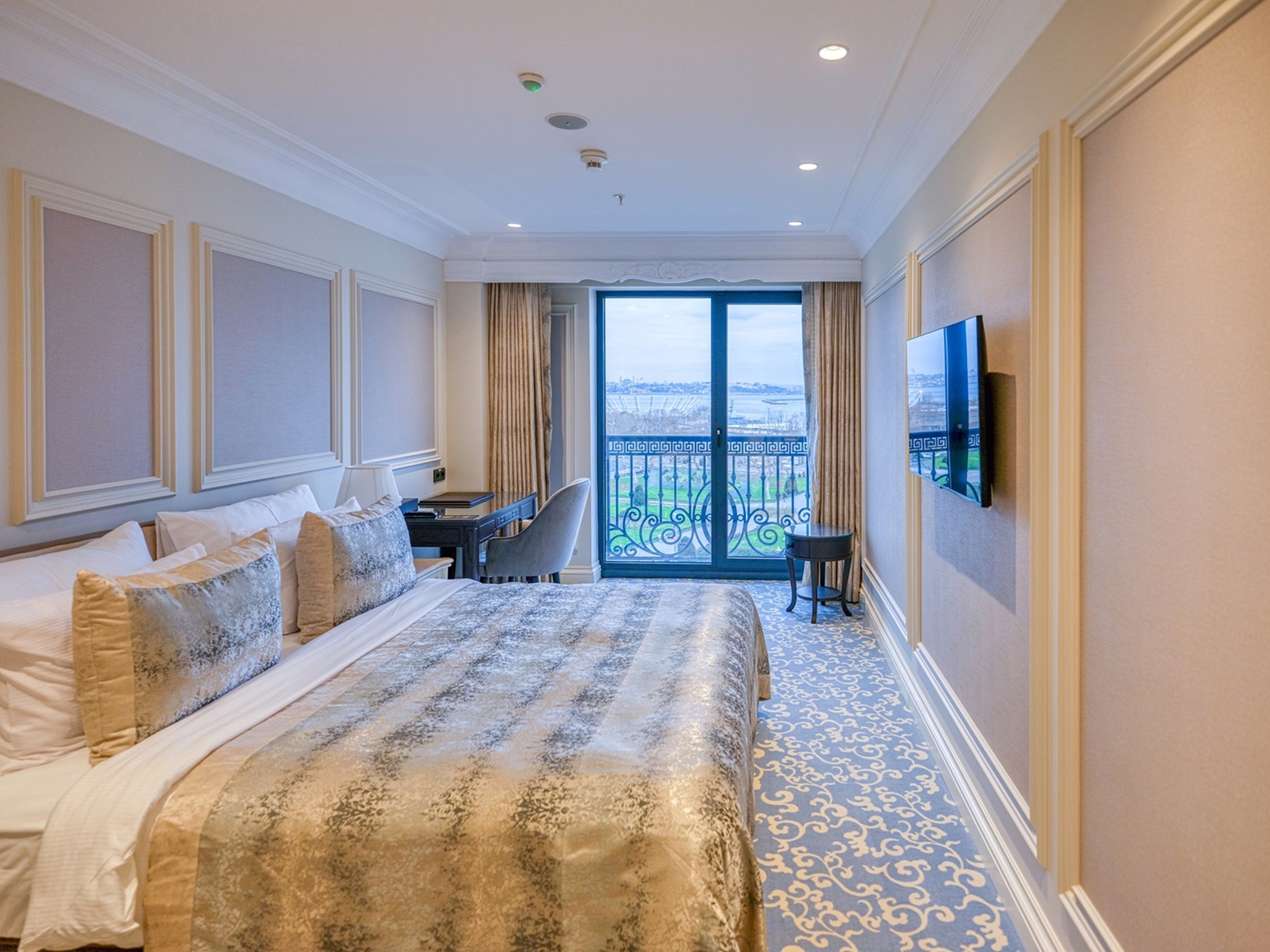 Double Deluxe One Bedroom