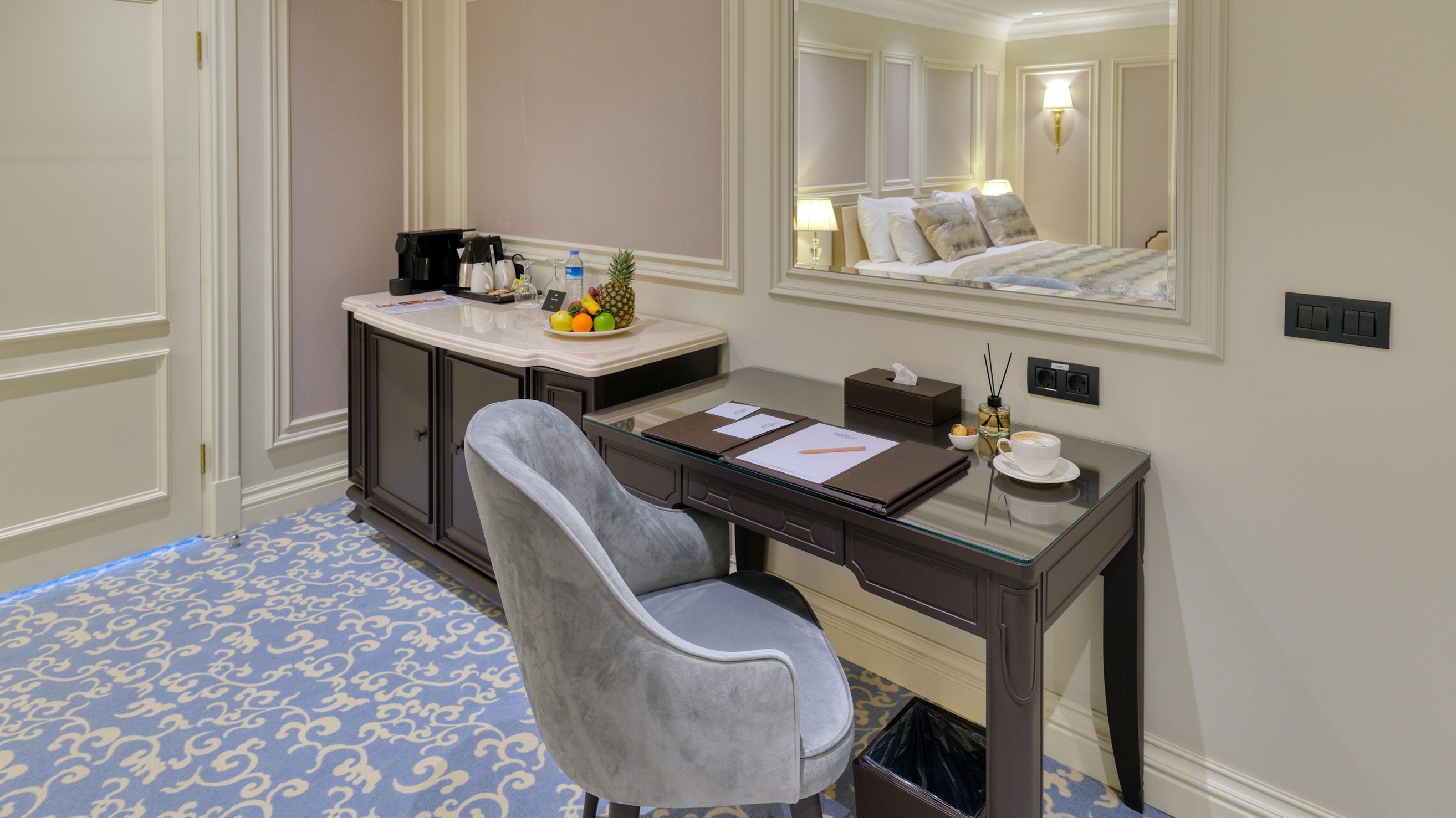 Double One Bedroom One Bathroom