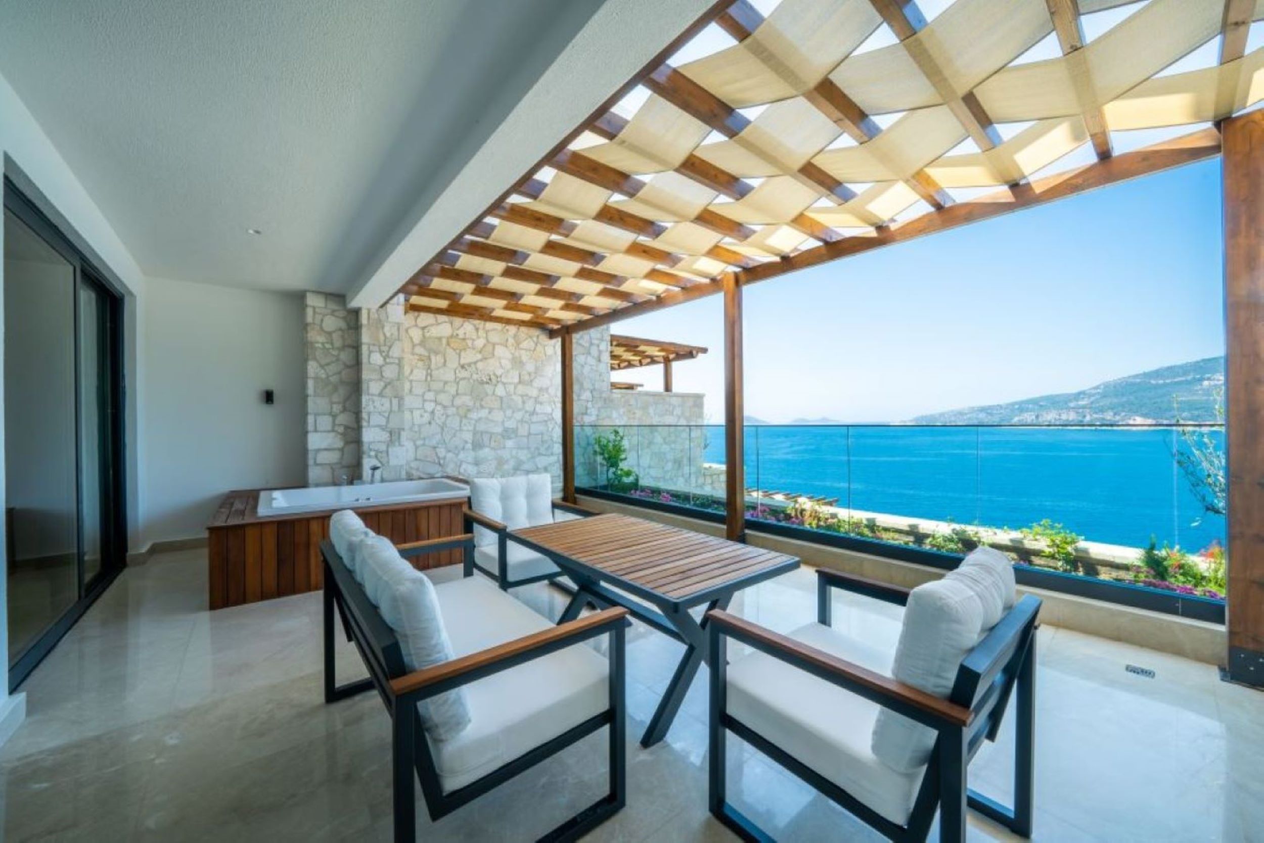 Double Deluxe Sea View