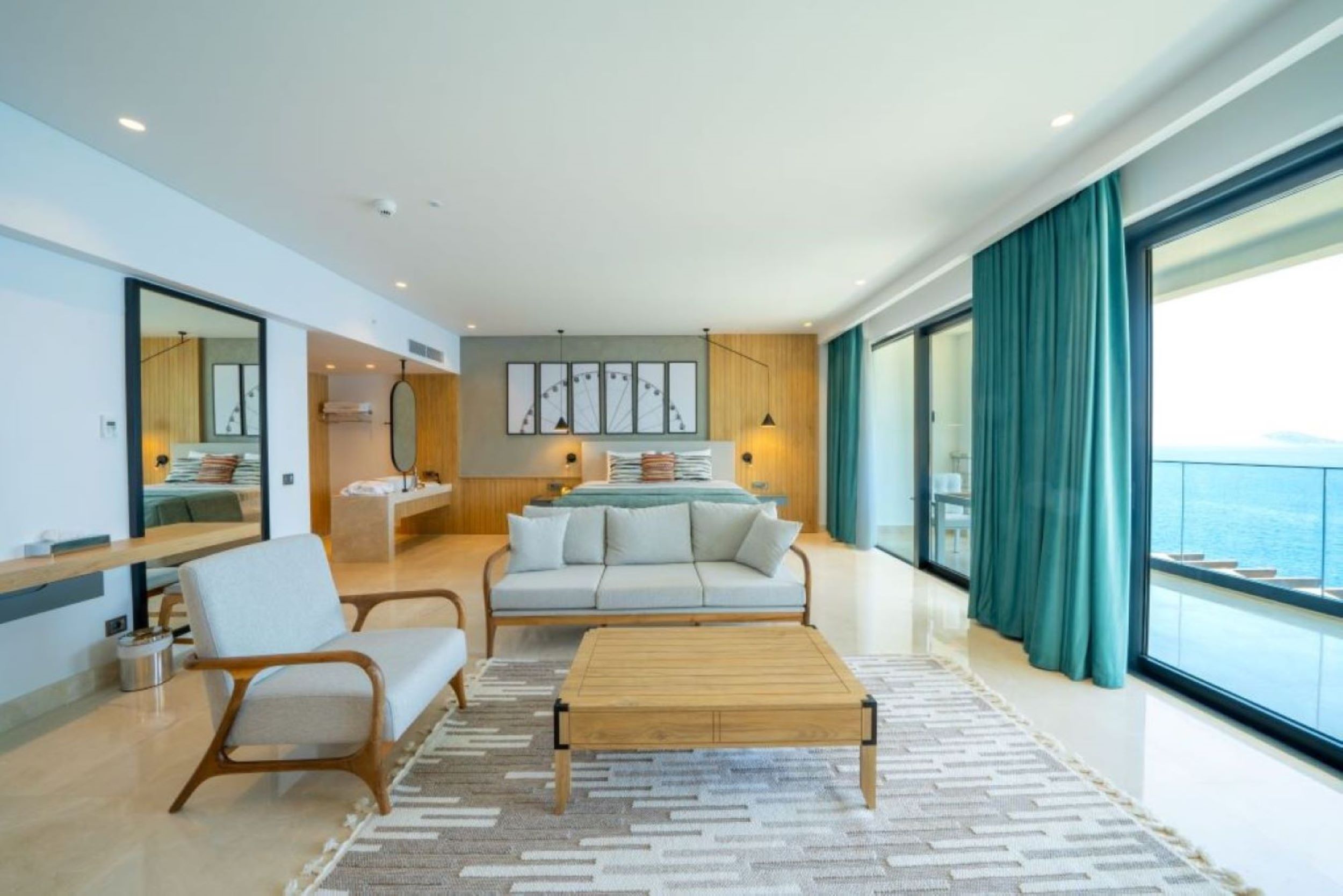 Double Superior King Bed