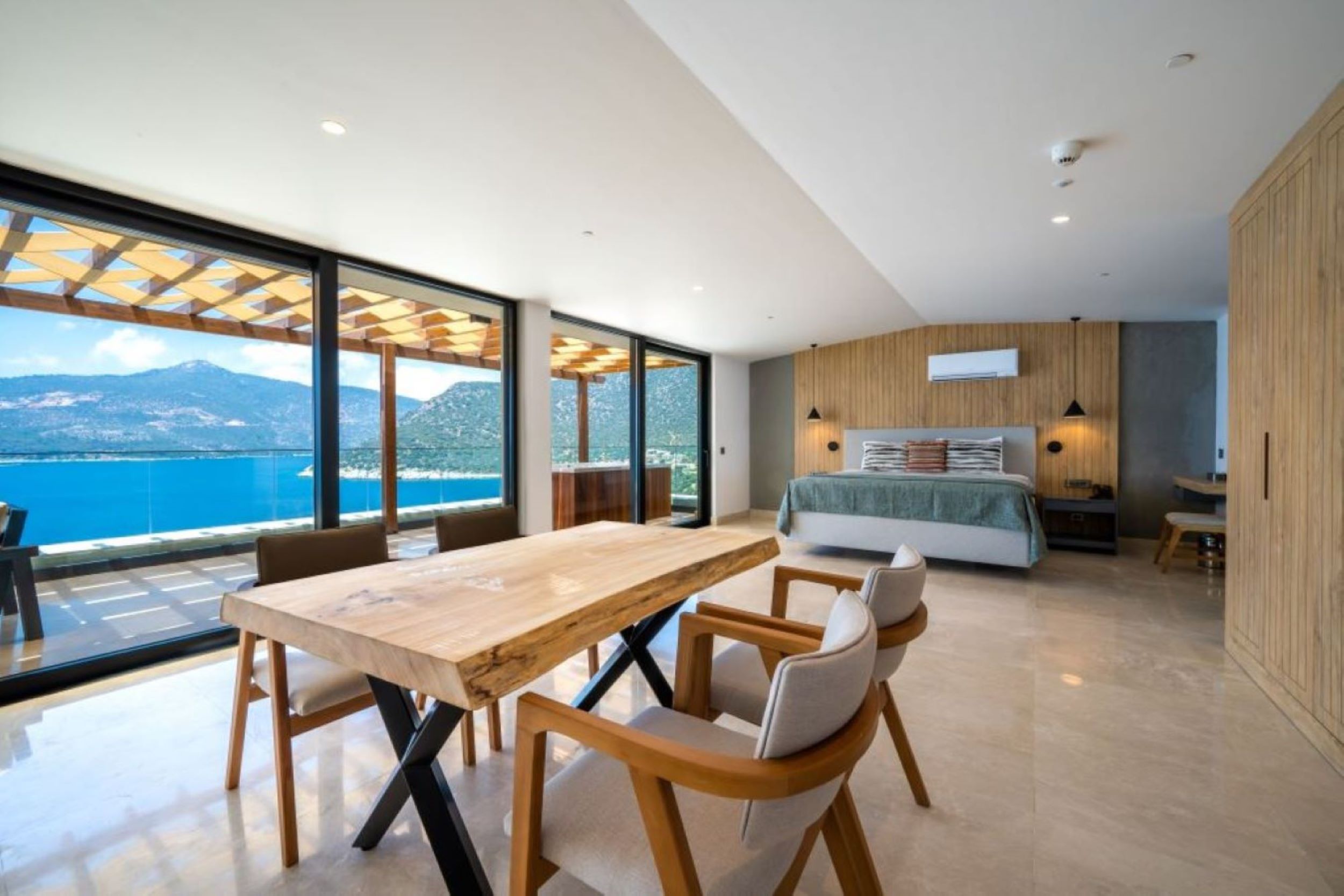 Studio Deluxe One Bed