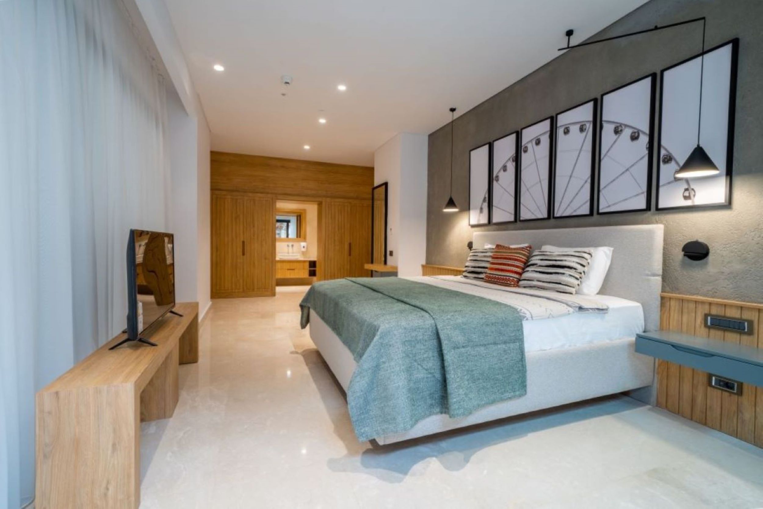 Family Room Deluxe Garden View