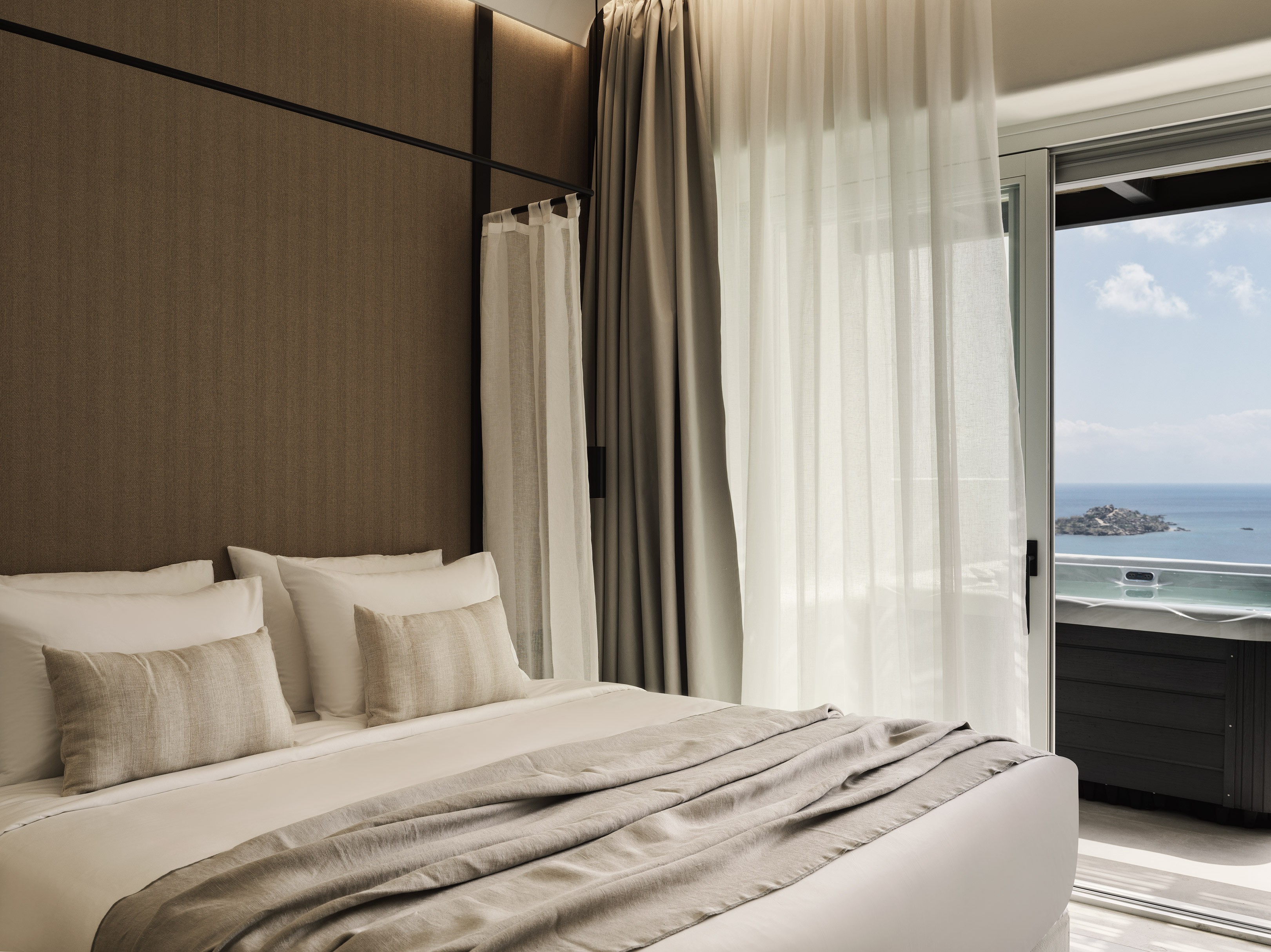 Junior Suite with Jacuzzi