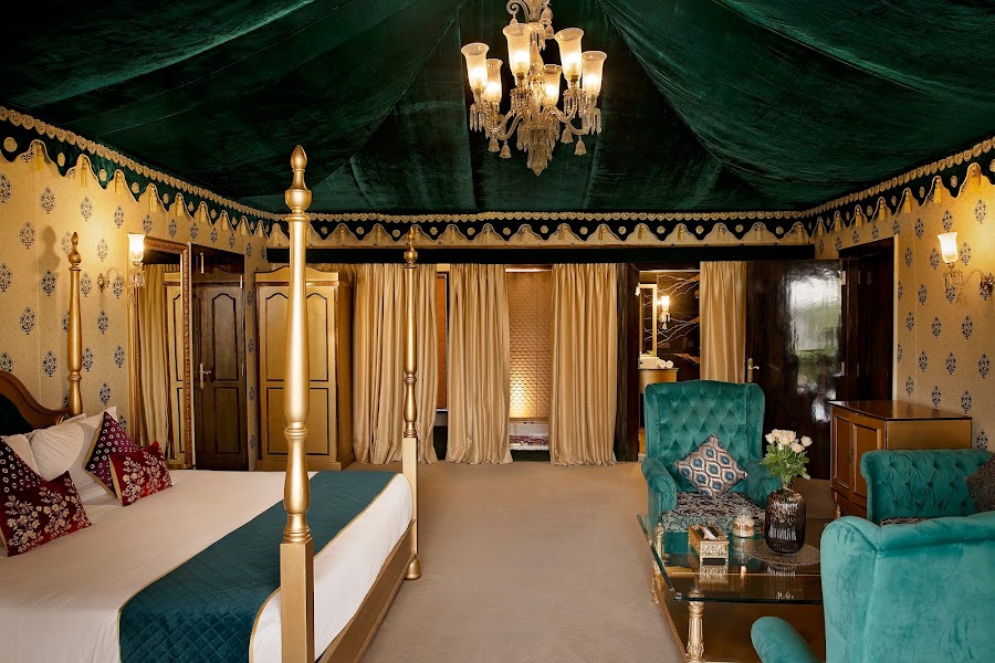 Suite Three Bedrooms One Bathroom