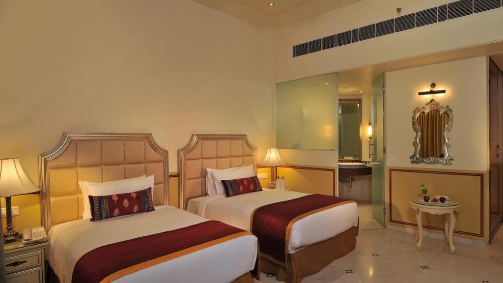 Double One Bedroom One Bathroom