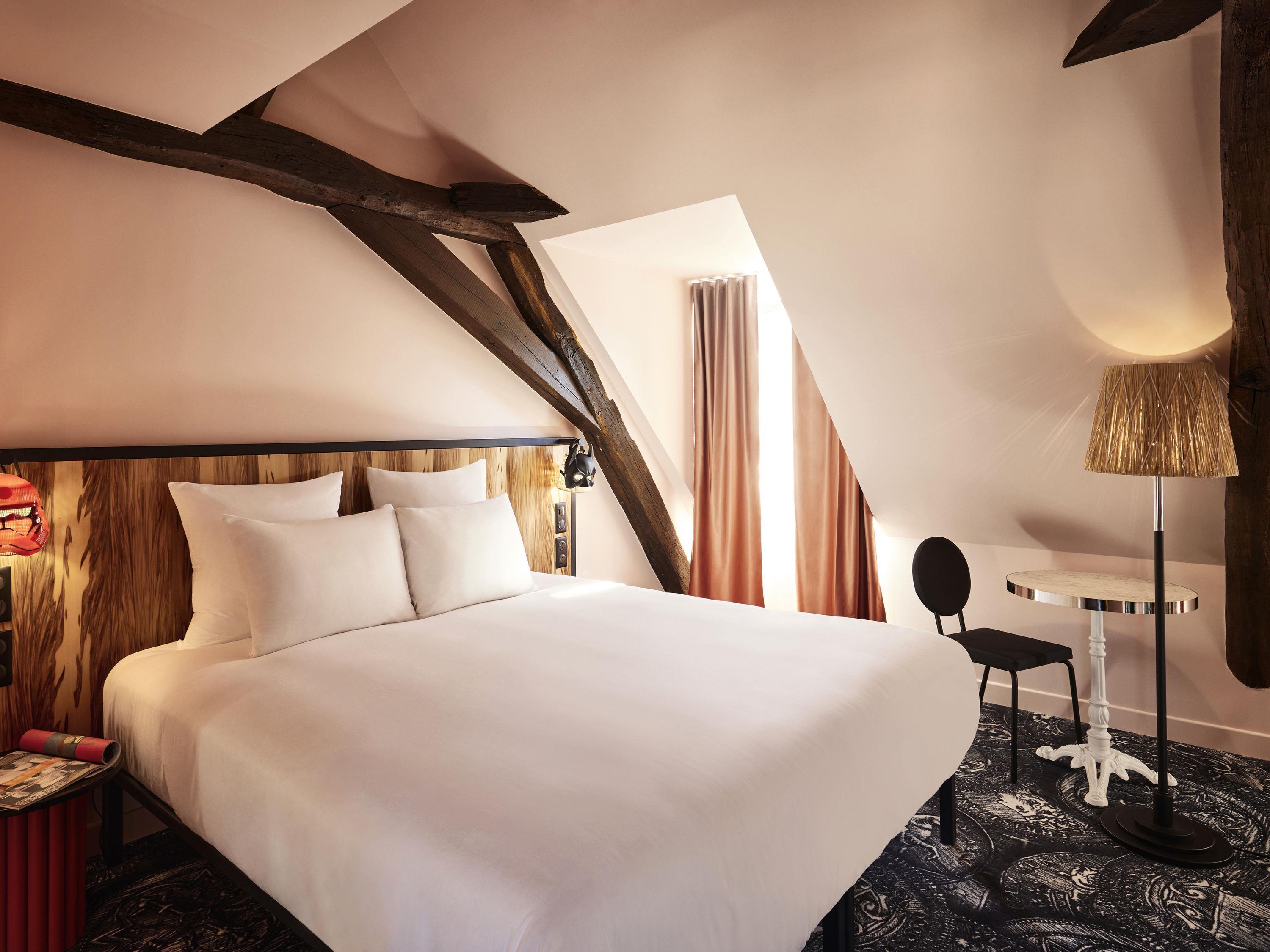 Double Queen Size Bed