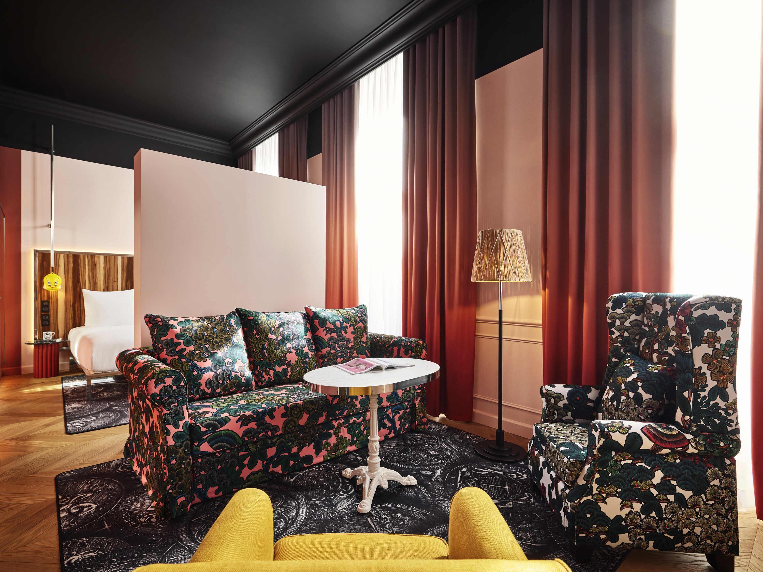 Double King Size Bed