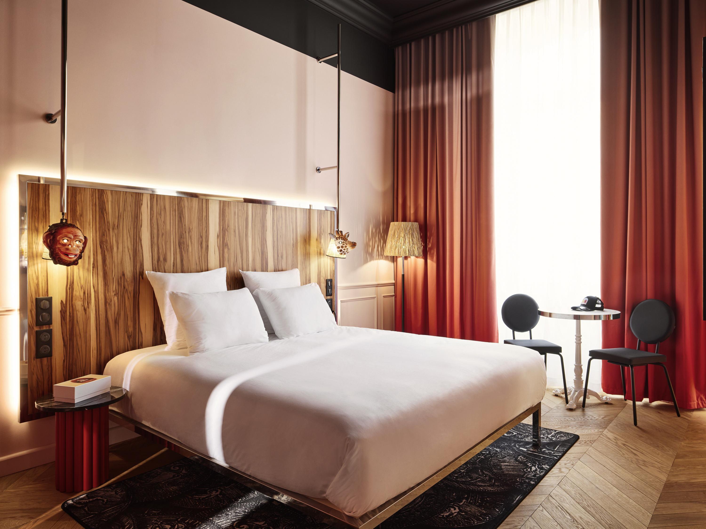 Double Queen Size Bed