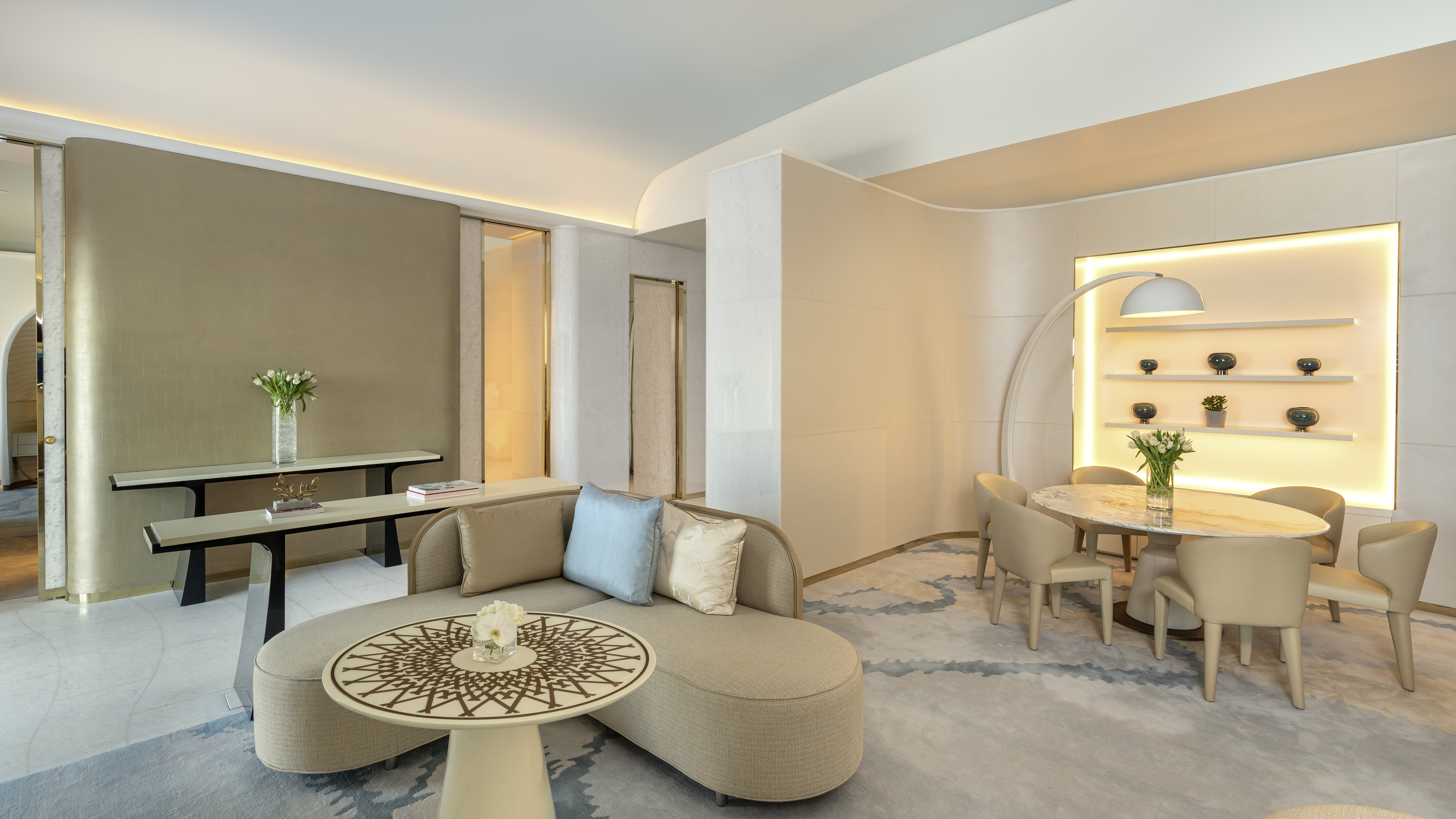 Suite Grand with Views