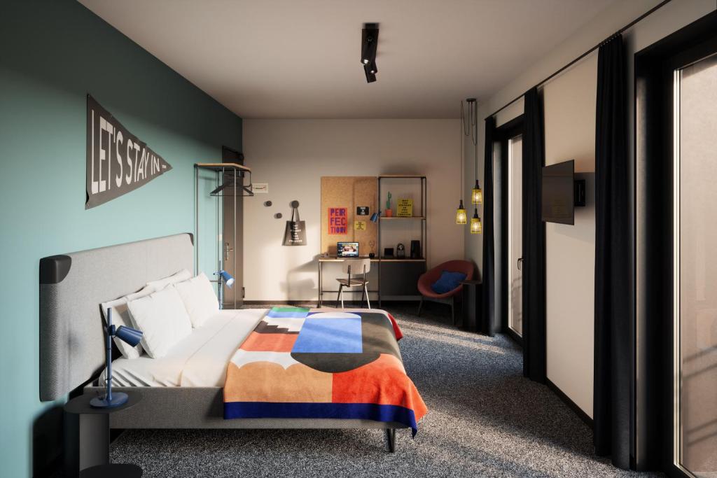 Double or Twin Executive King Bed