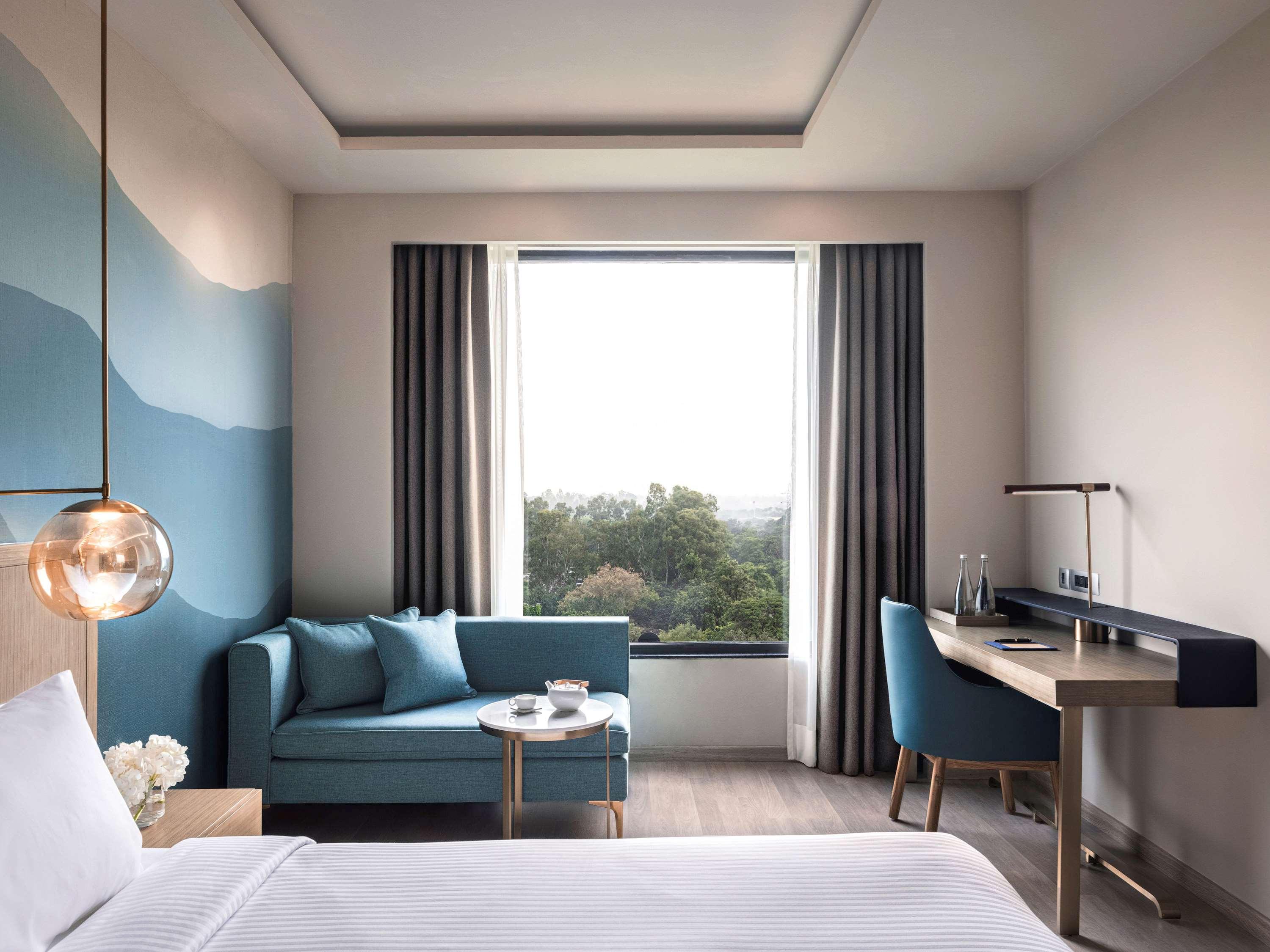 Double Superior King Bed