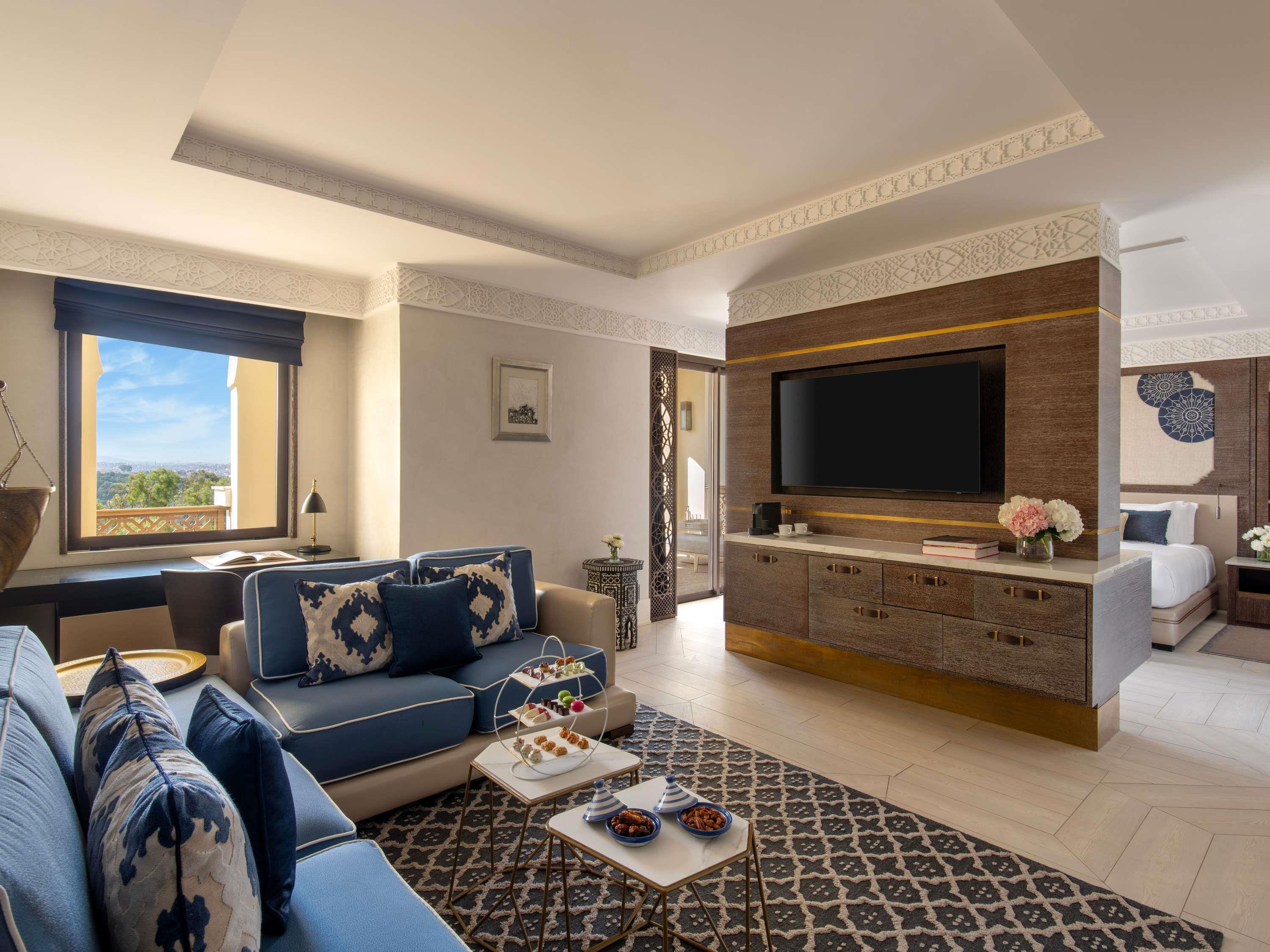 Junior Suite King Size Bed