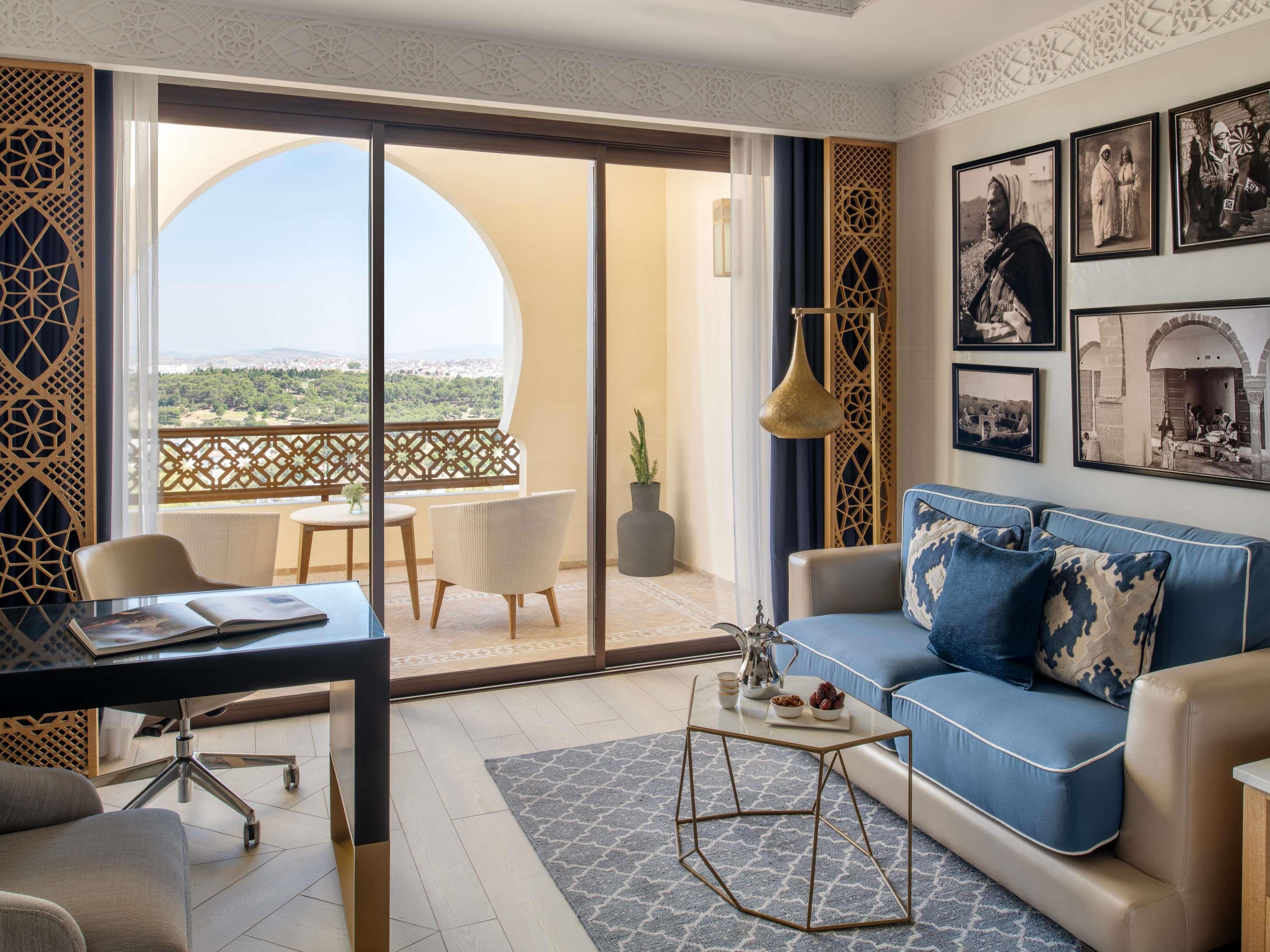 Double Deluxe King Bed