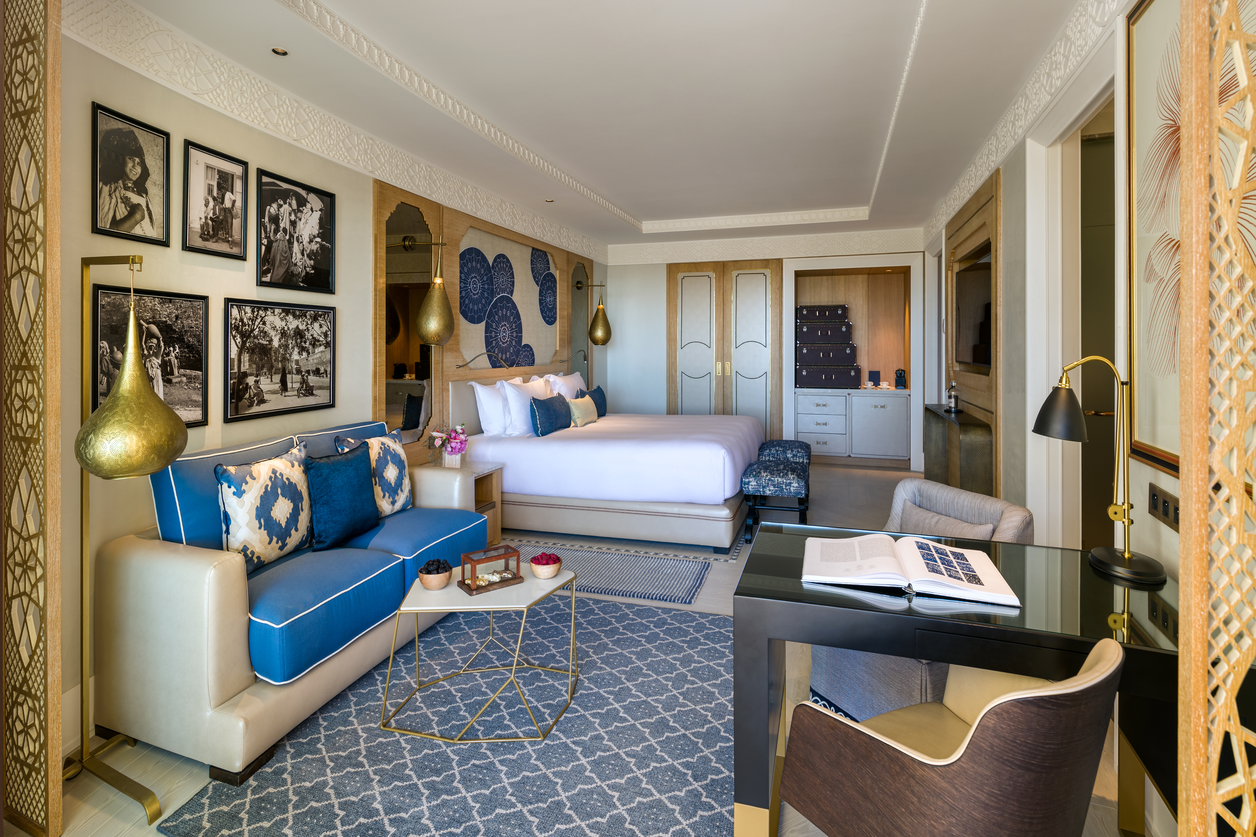 Double Deluxe King Bed