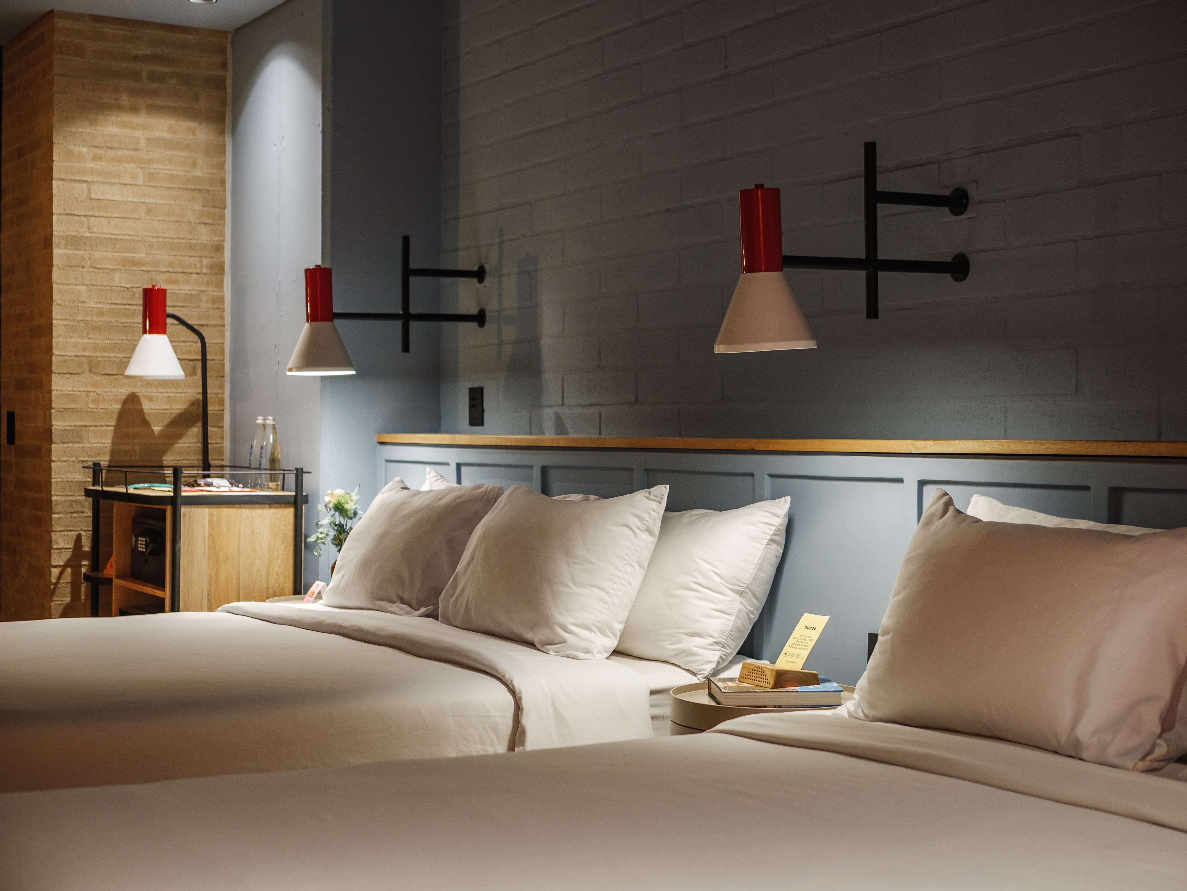 Quadruple Queen Size Bed