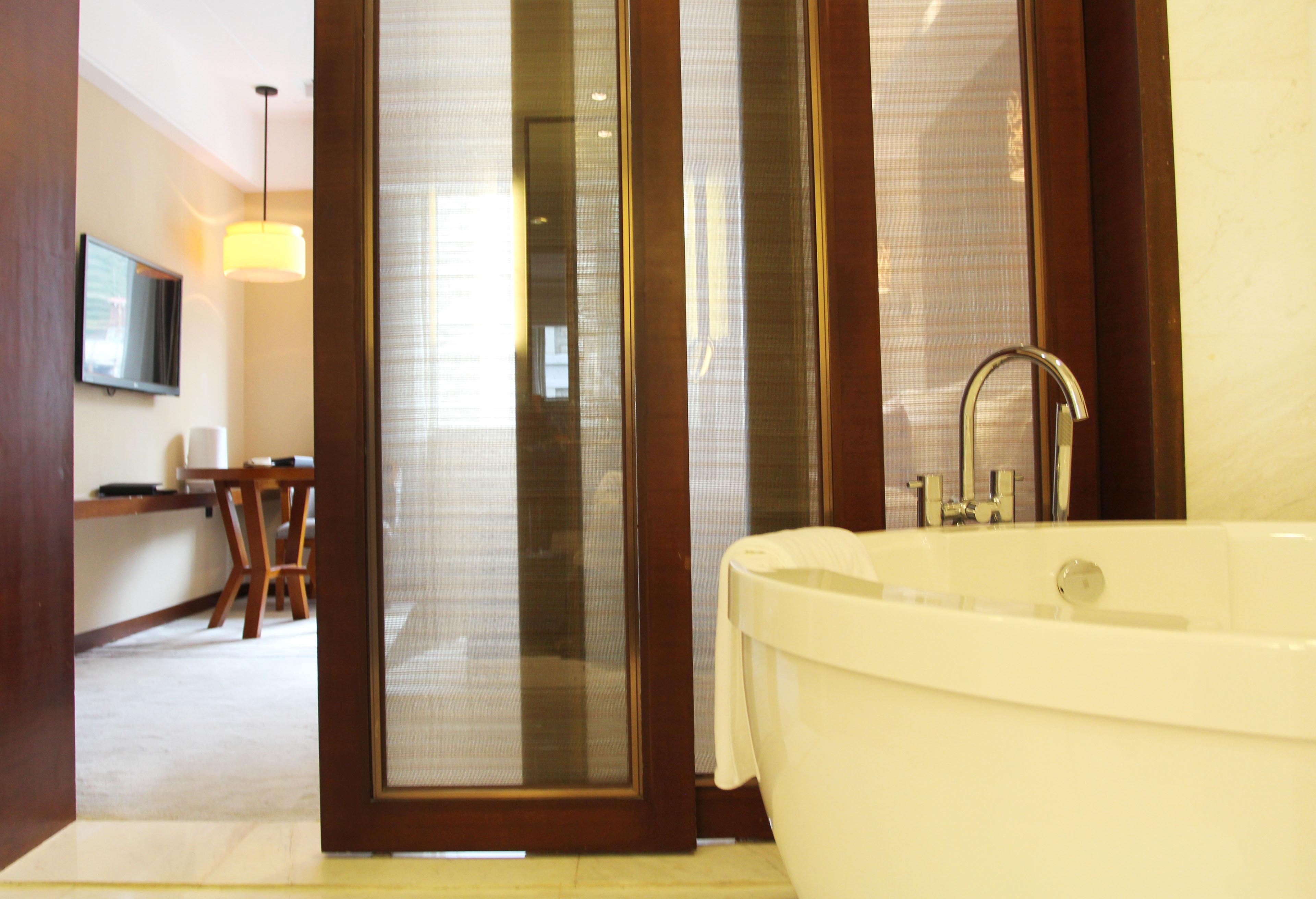 Suite King Bed One Bedroom 