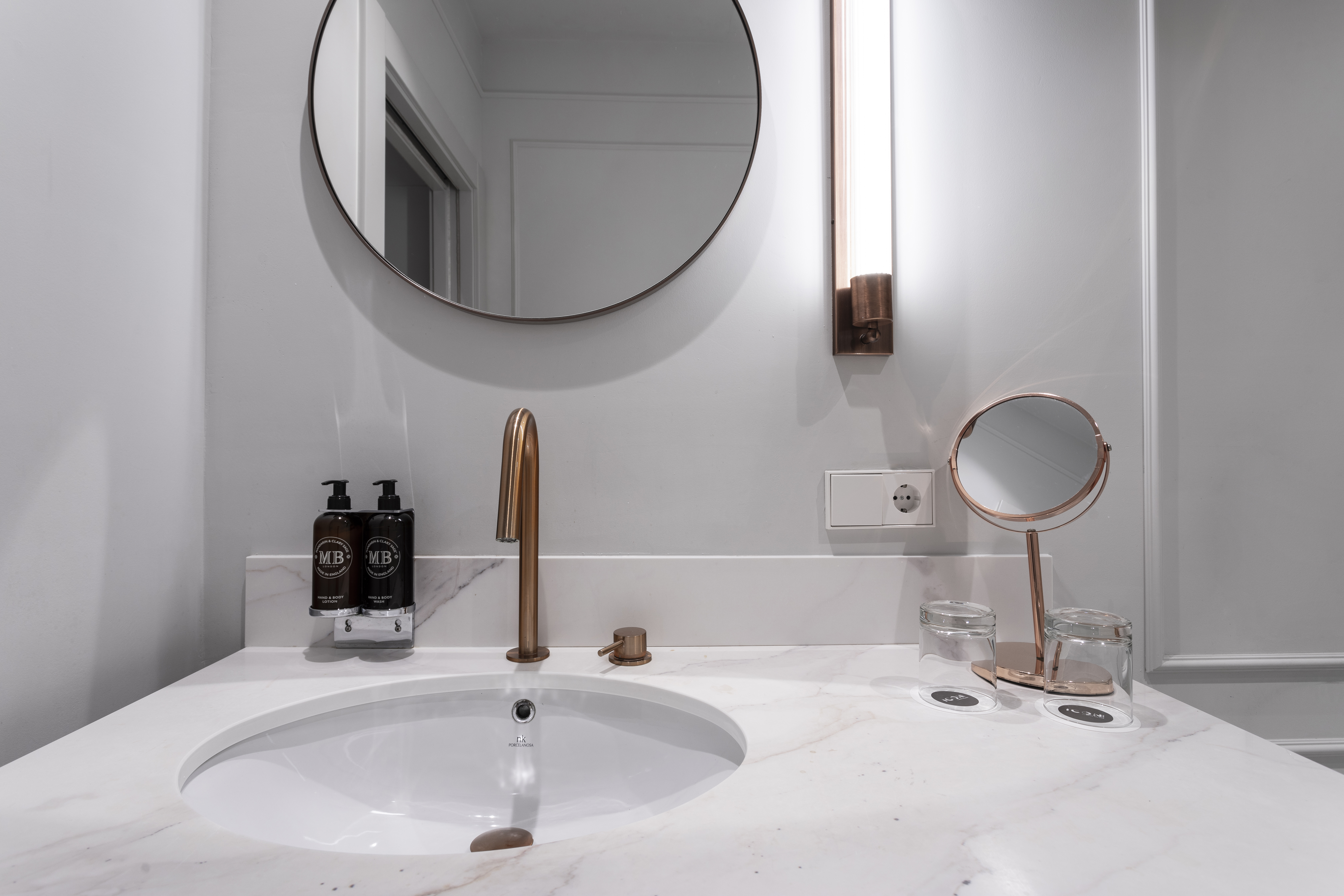 Double Superior with Views