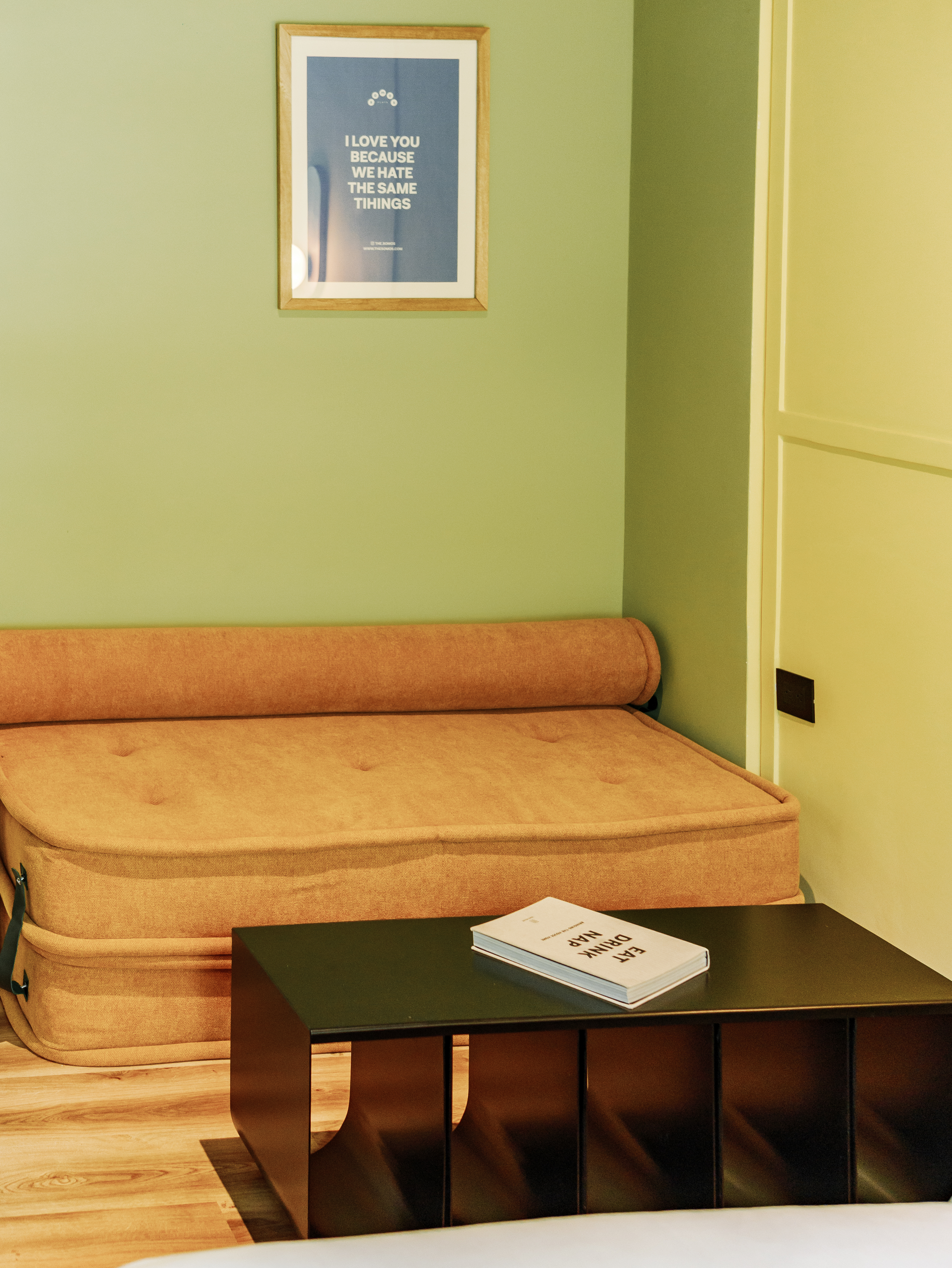 Quadruple Deluxe Queen Bed