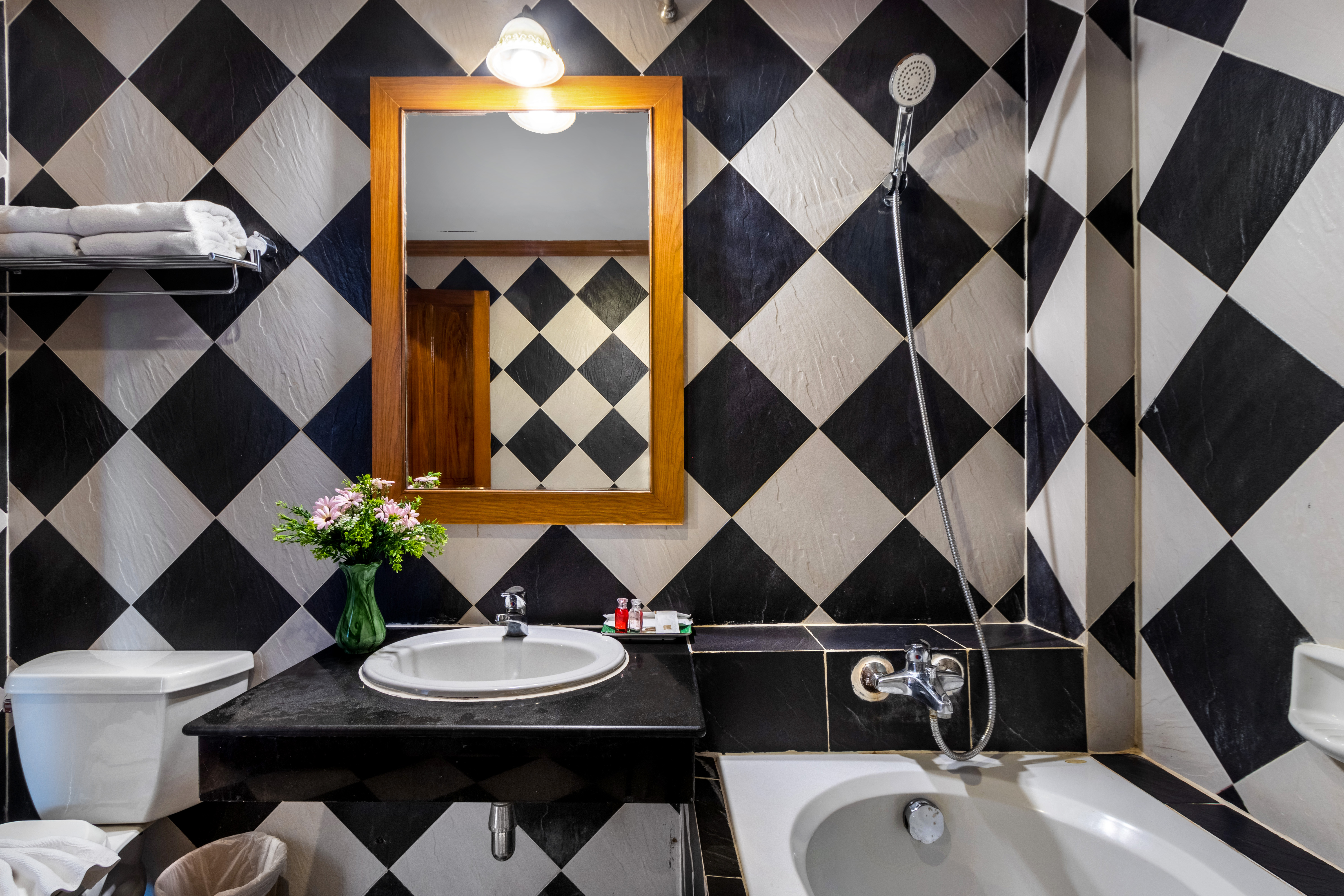 Double Deluxe Two Beds