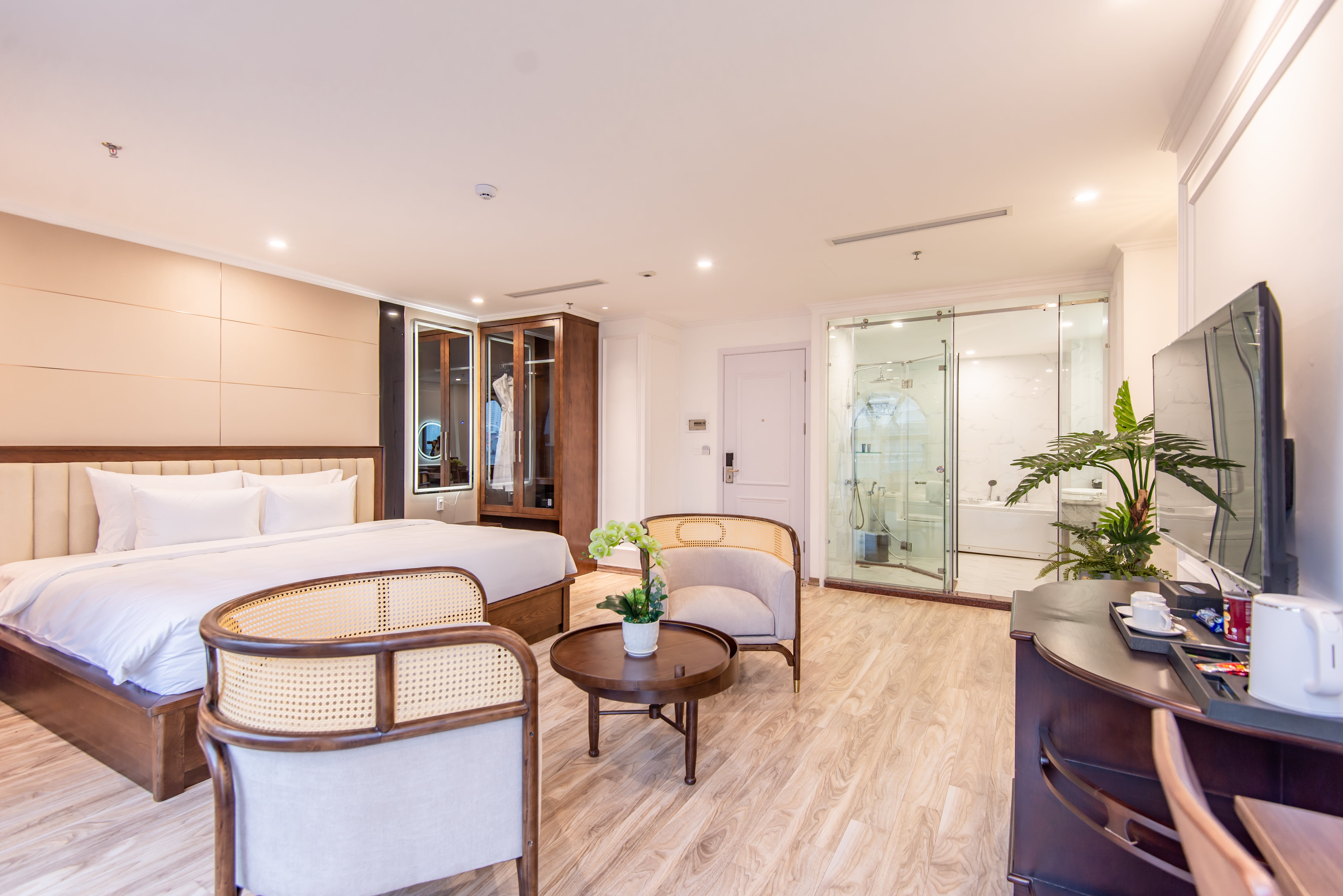 Double One Bedroom One Bathroom