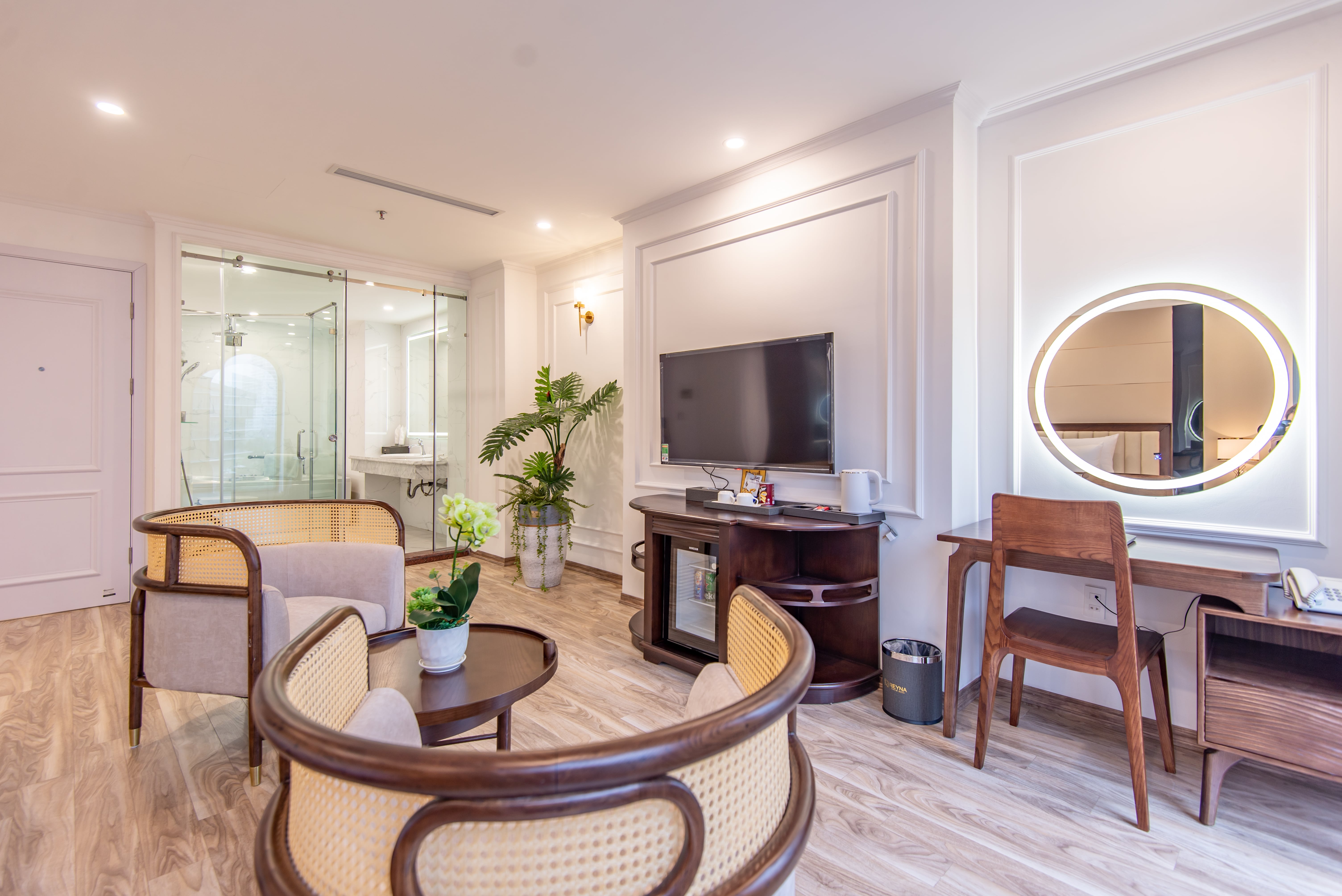 Double One Bedroom One Bathroom