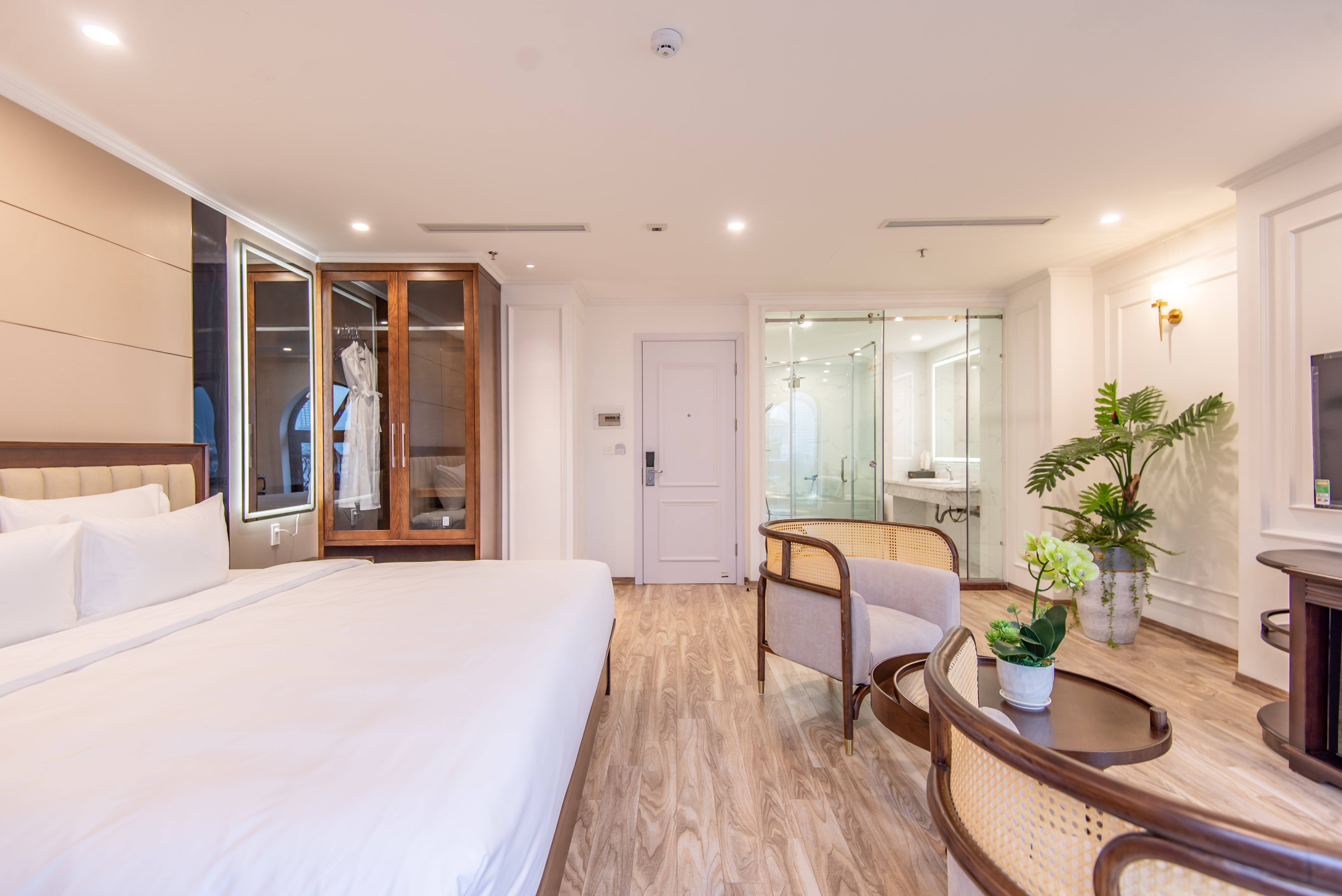 Double One Bedroom One Bathroom