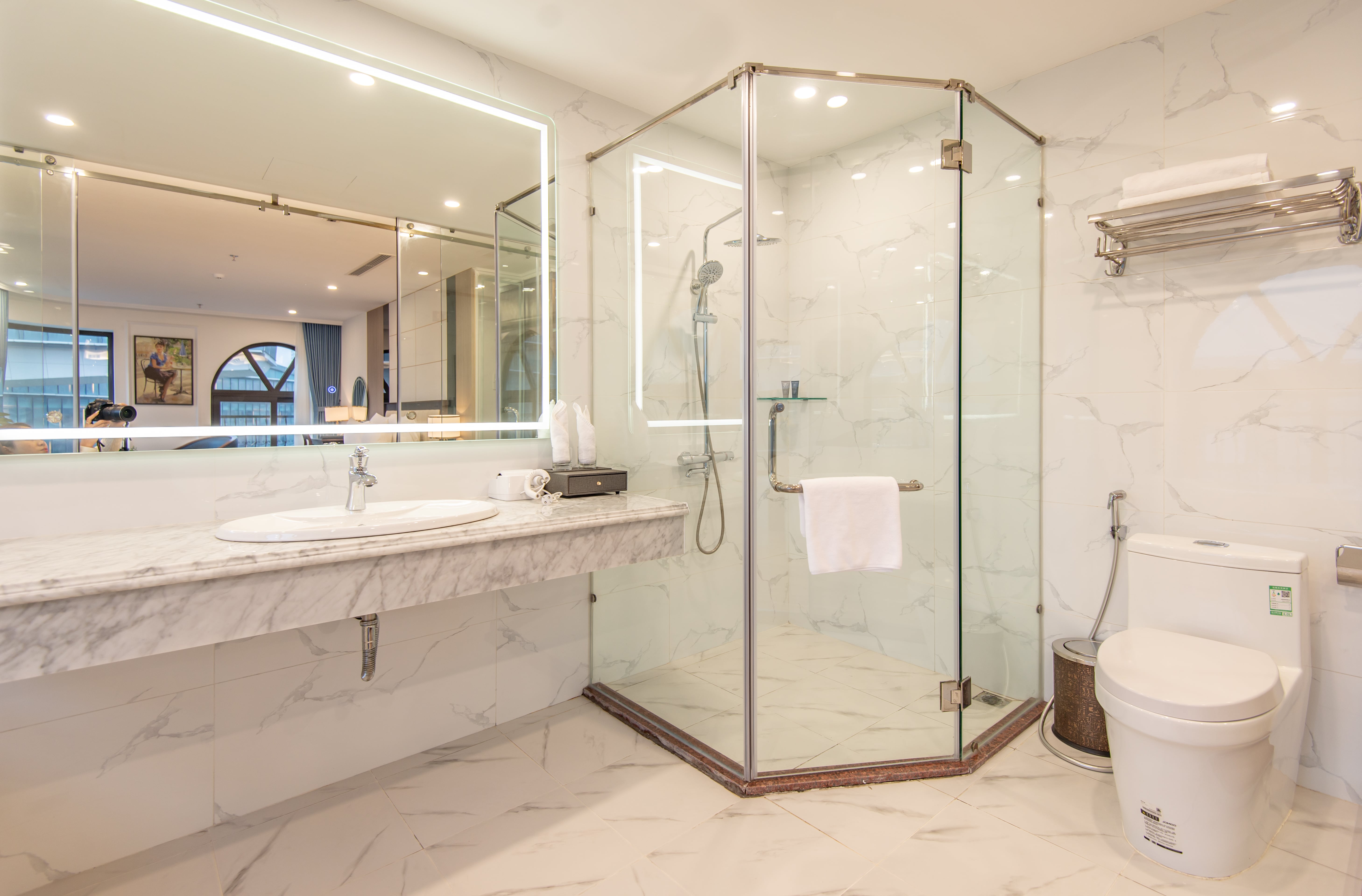 Double One Bedroom One Bathroom