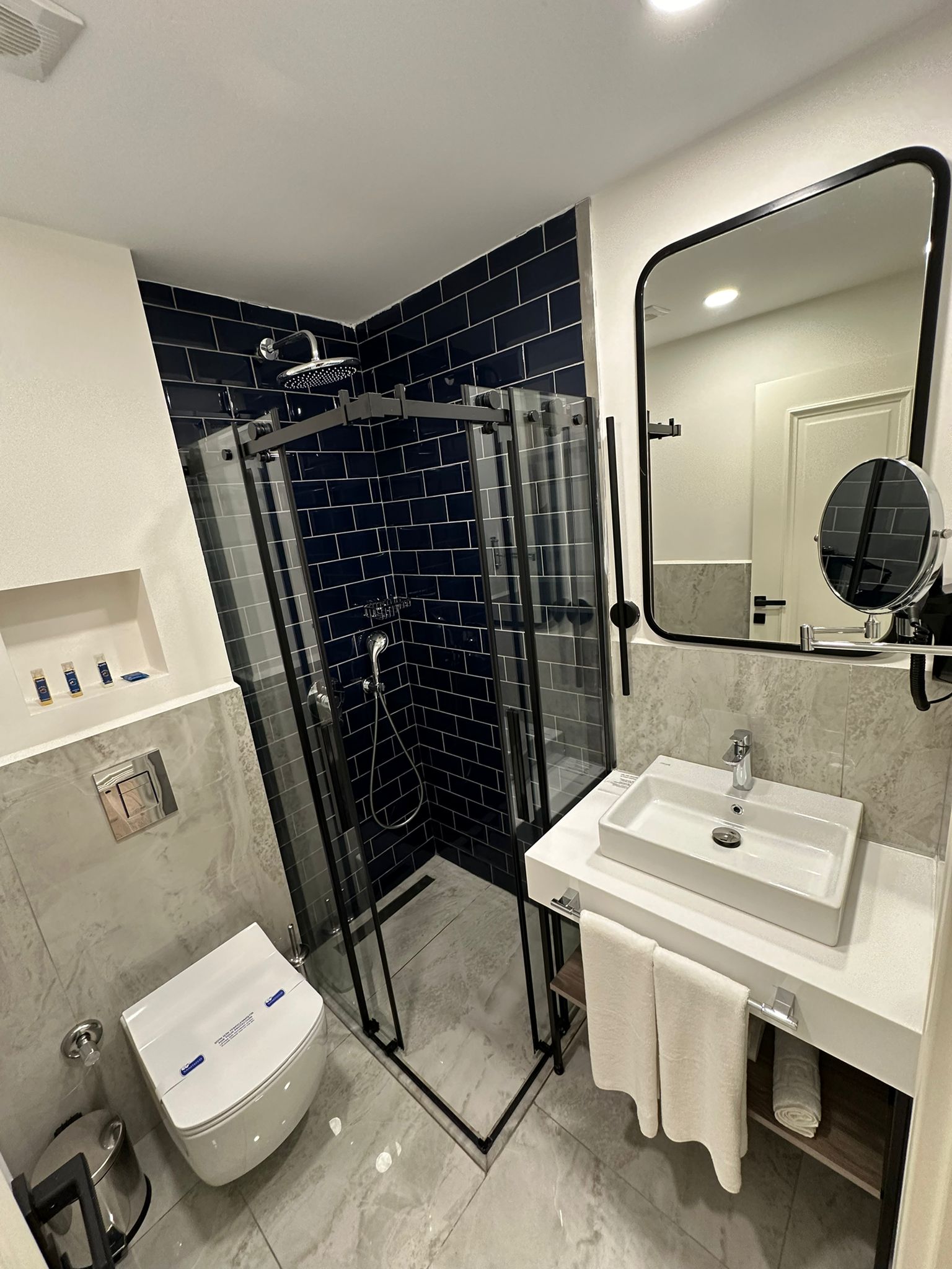 Double Superior with Double Bed