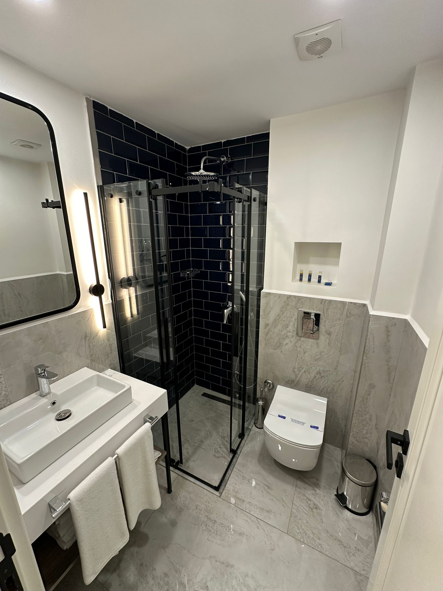 Double Premium One Bedroom